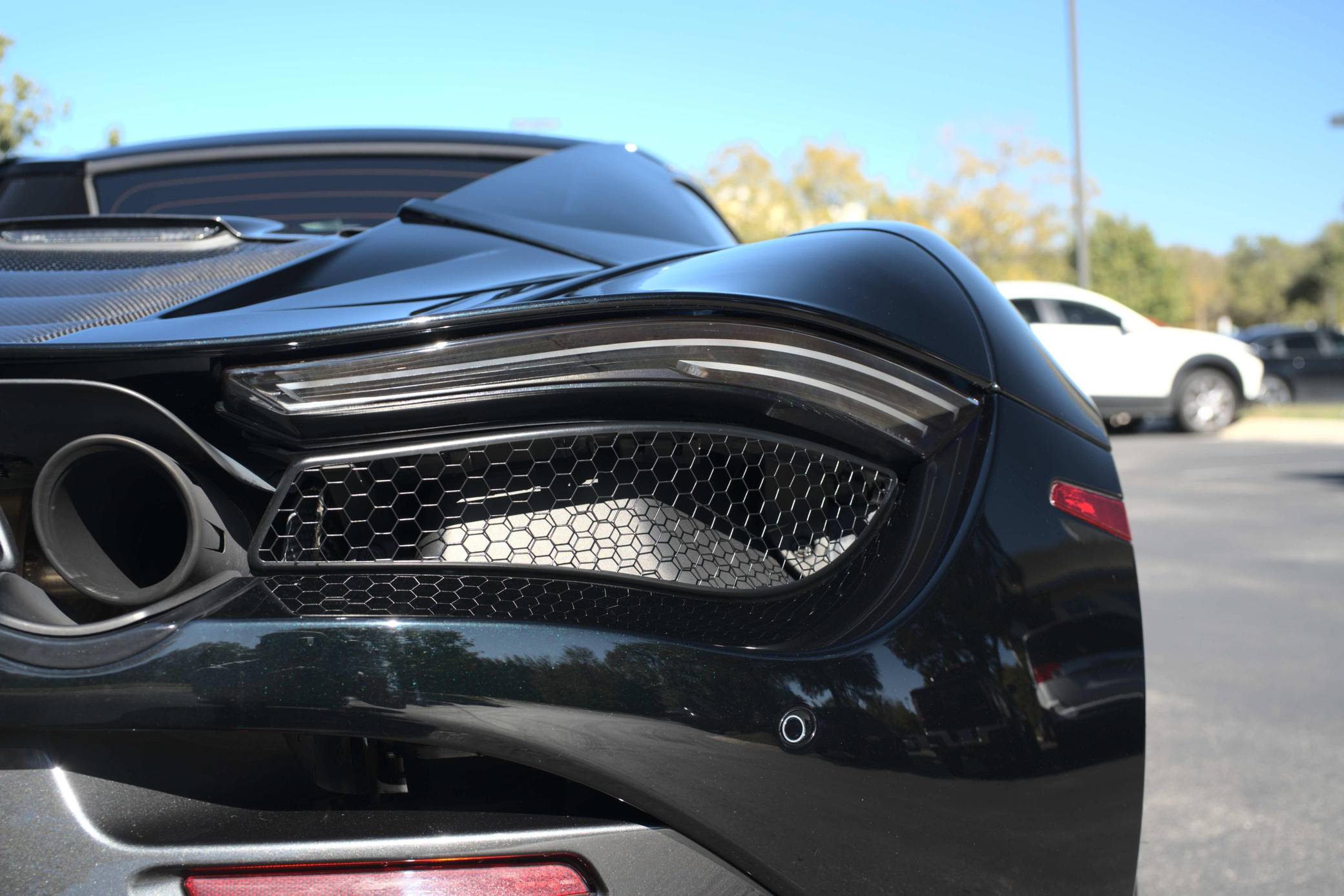 2019 McLaren 720S Spider Luxury photo 25