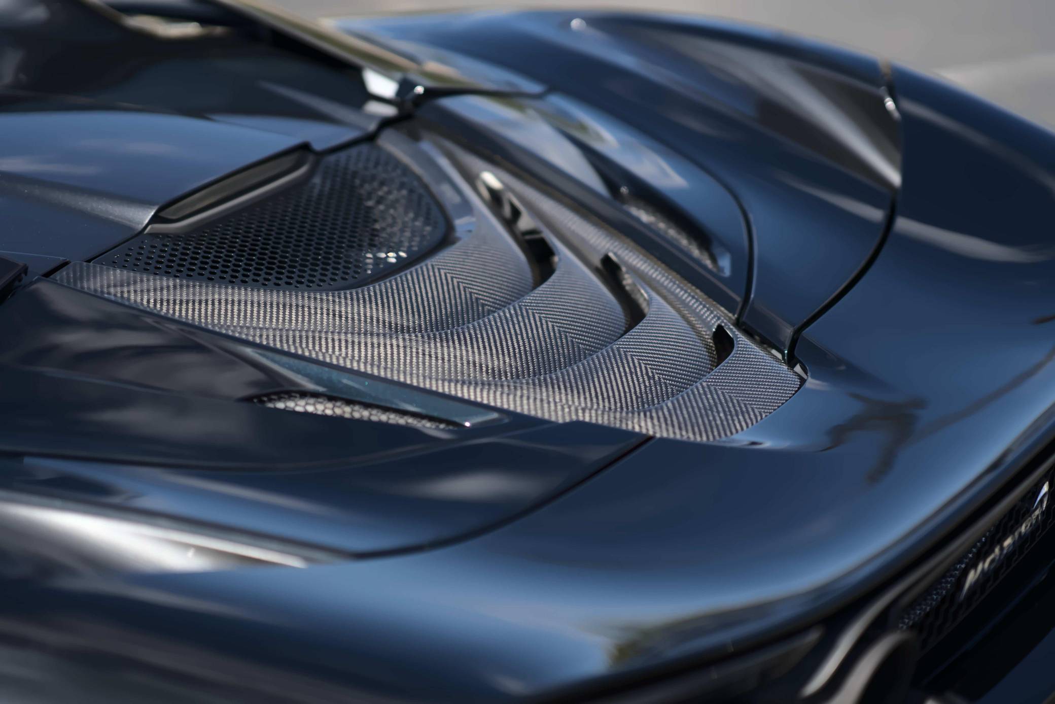 2019 McLaren 720S Spider Luxury photo 21