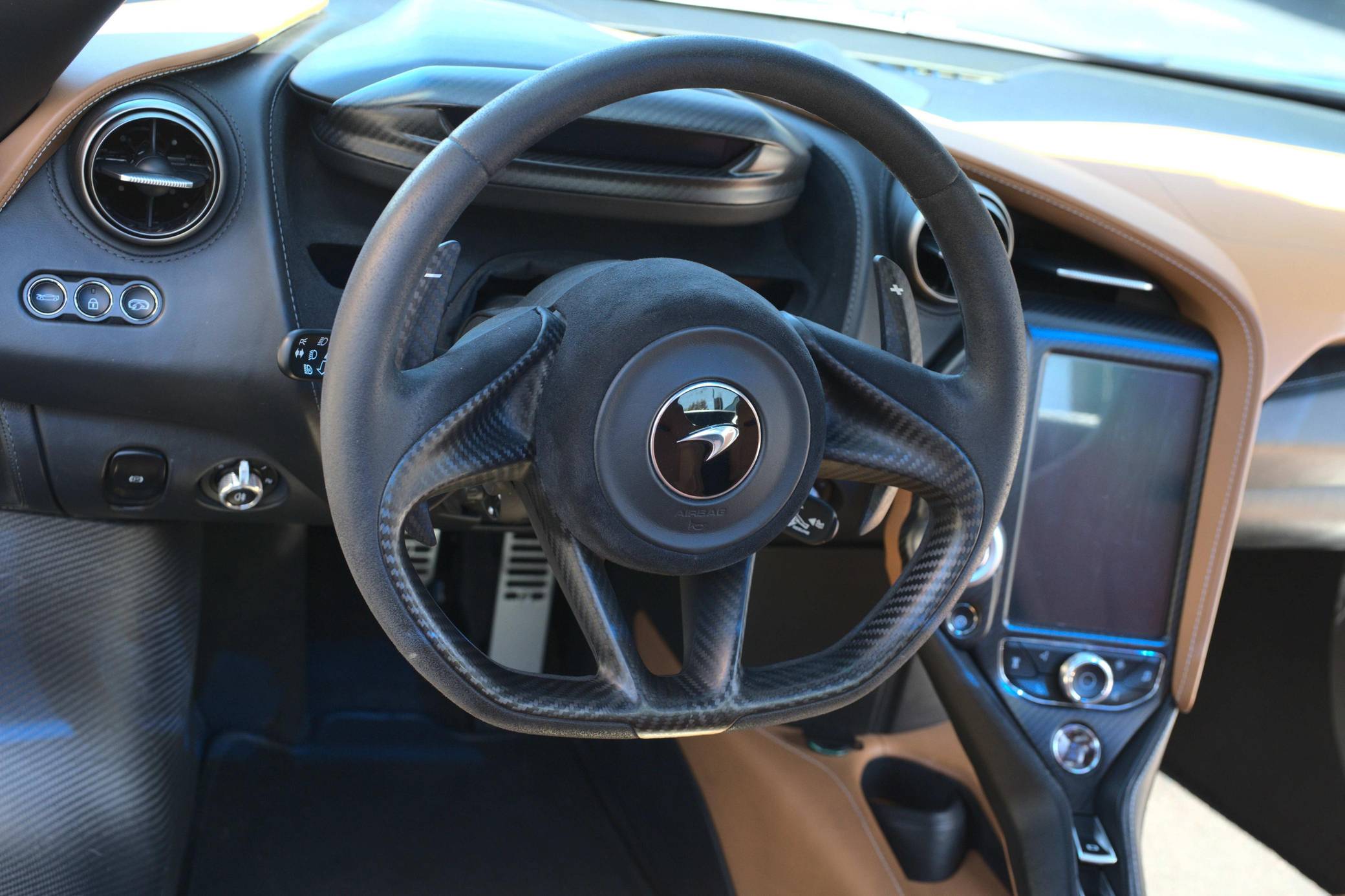 2019 McLaren 720S Spider Luxury photo 37