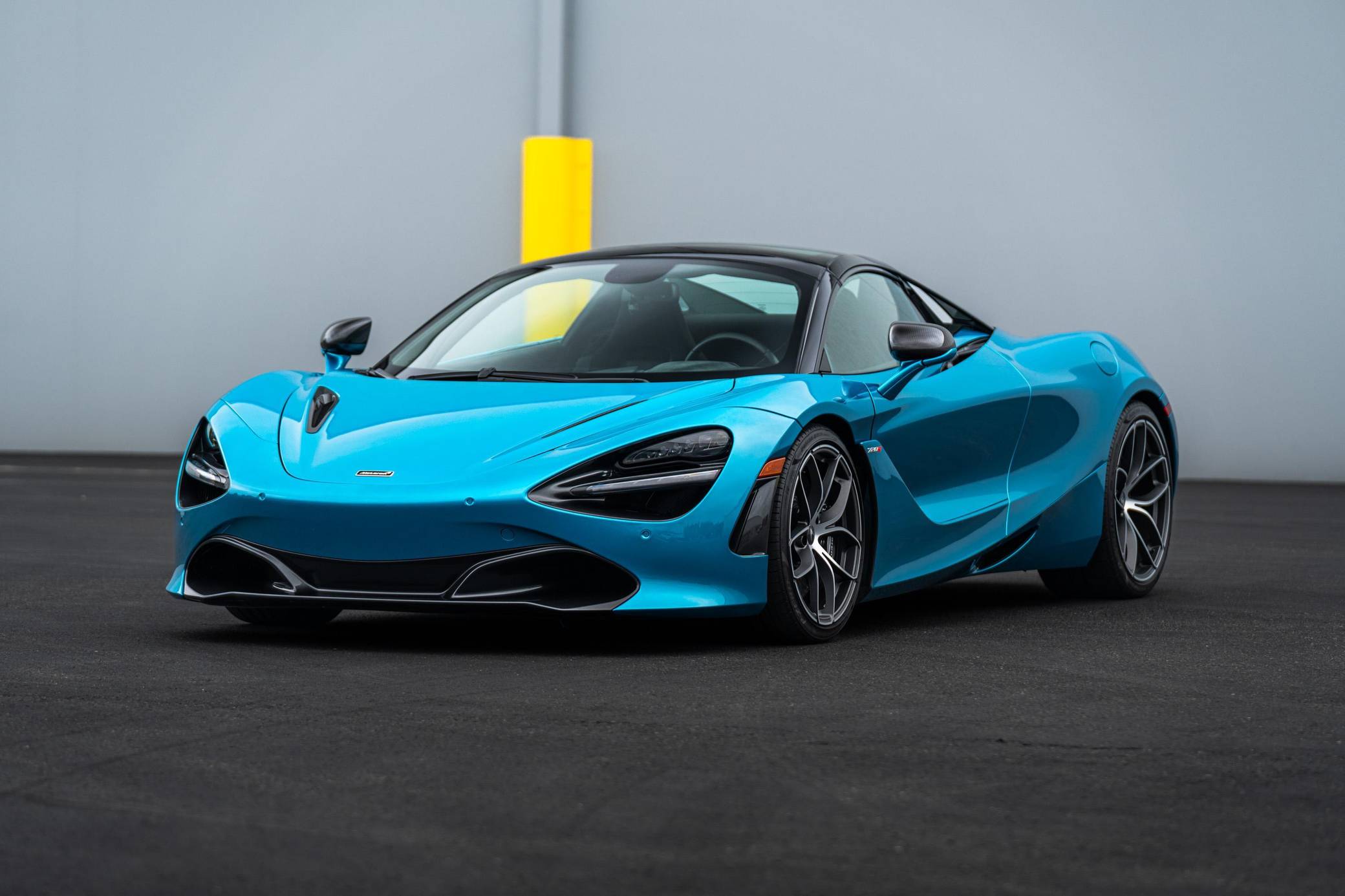 2020 McLaren 720S Spider Performance photo 12