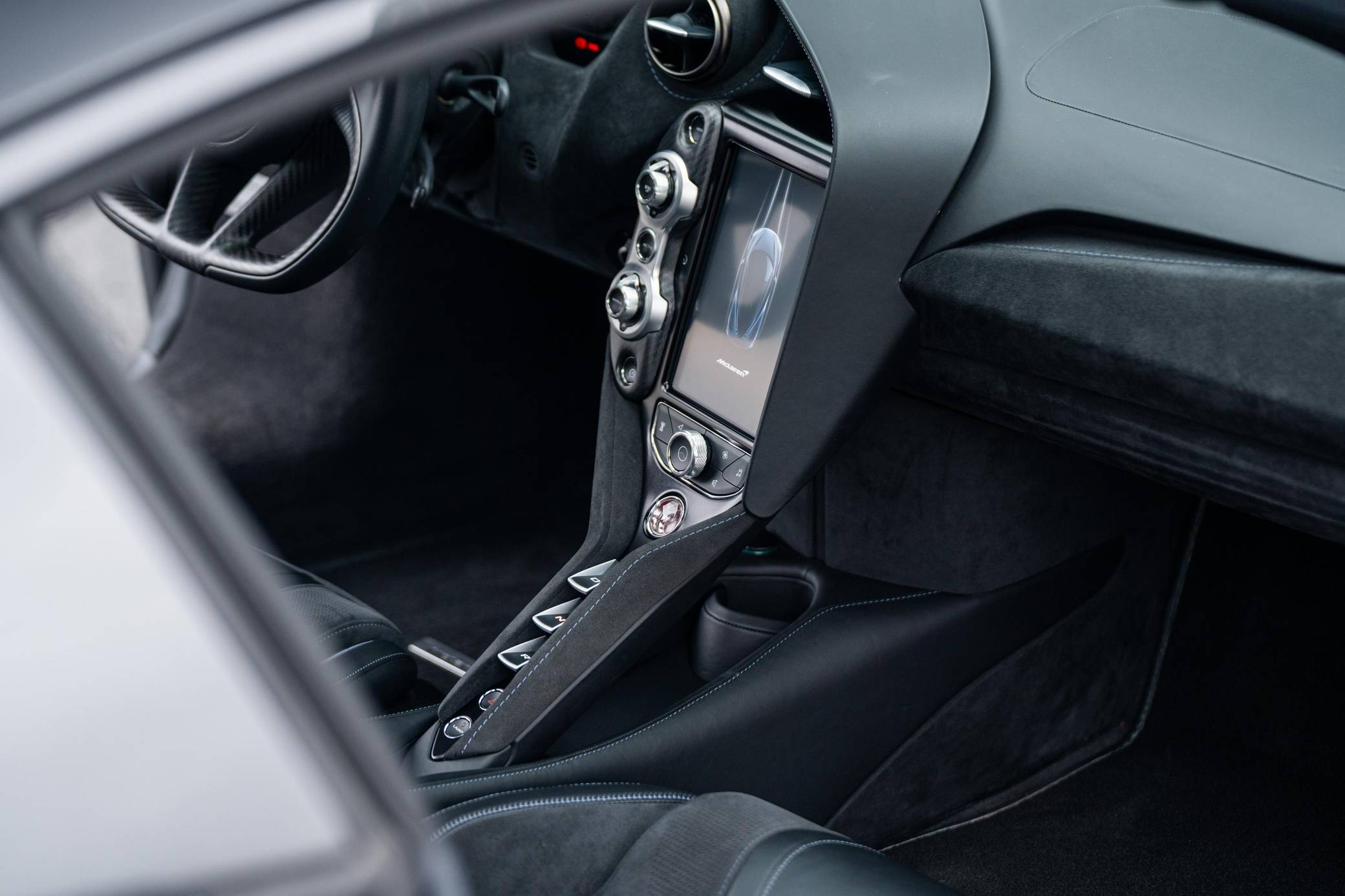 2020 McLaren 720S Spider Performance photo 66