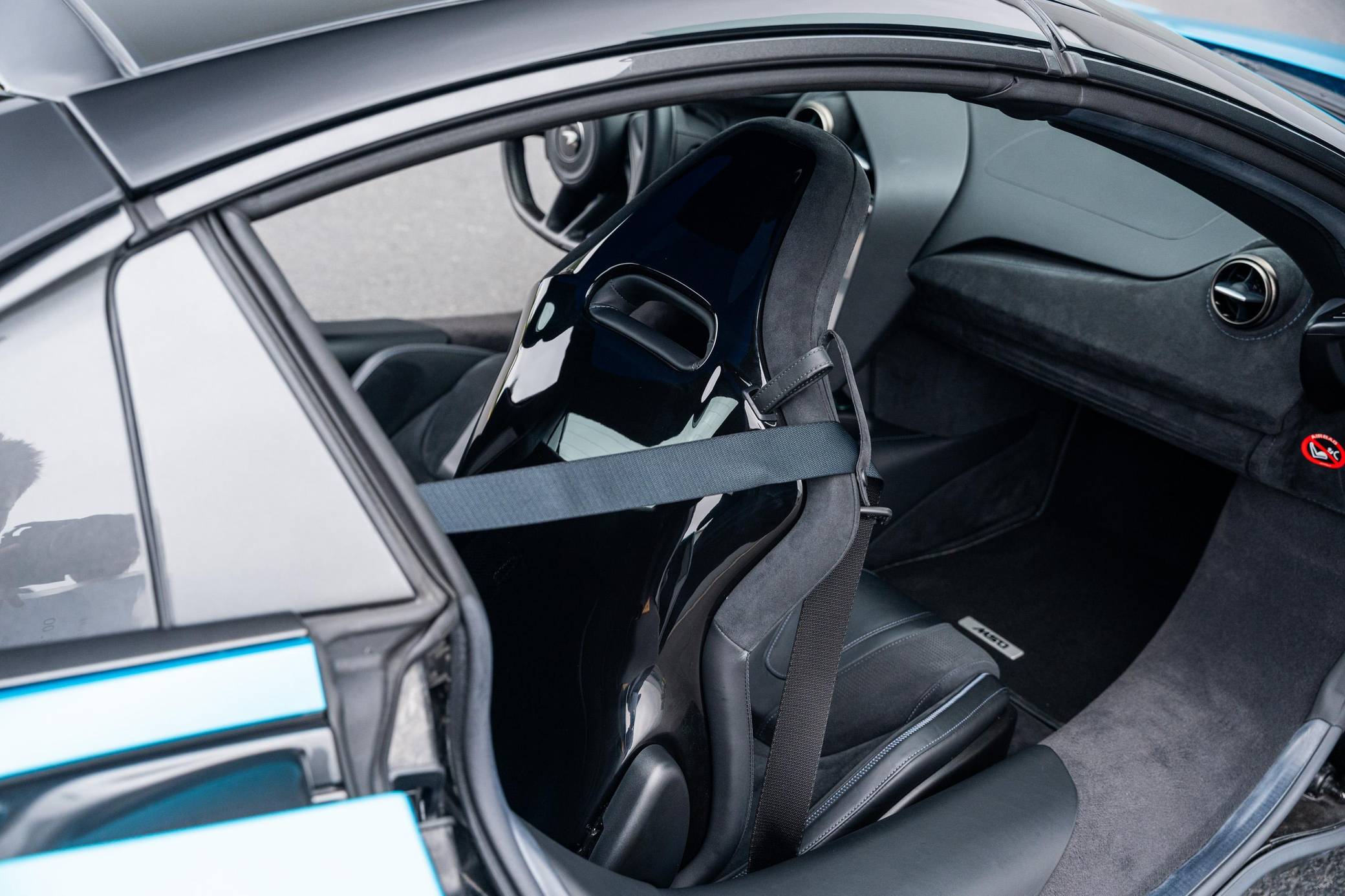 2020 McLaren 720S Spider Performance photo 79