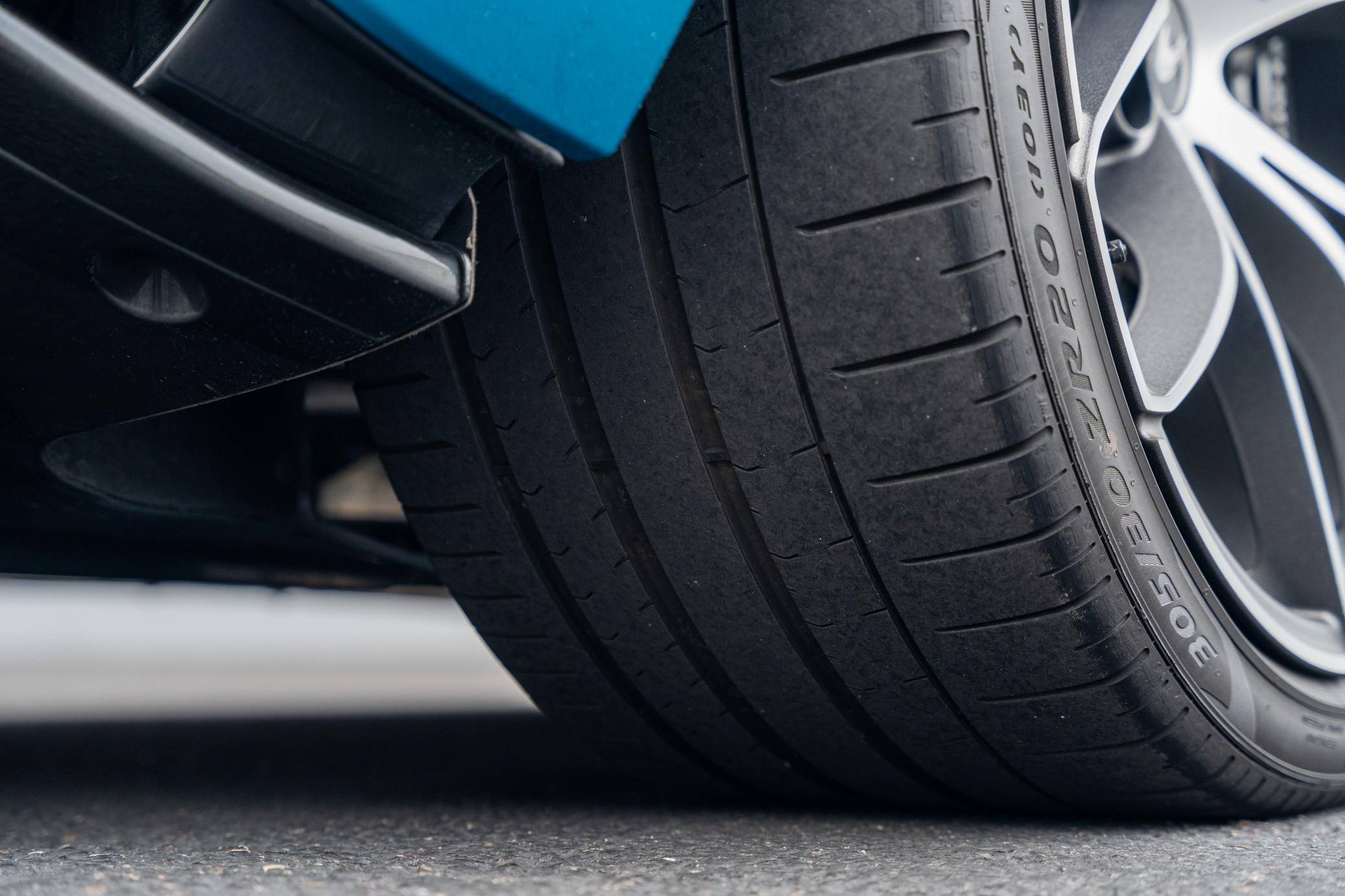 2020 McLaren 720S Spider Performance photo 49