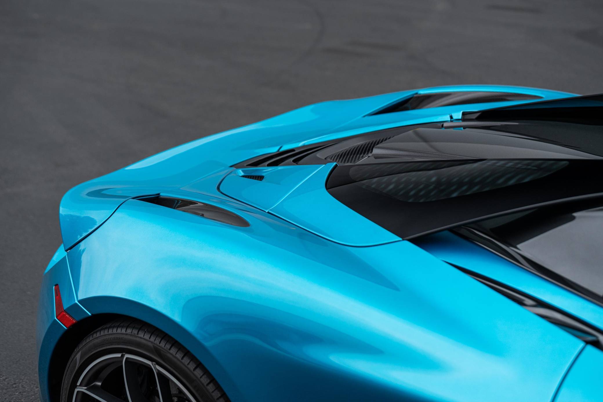 2020 McLaren 720S Spider Performance photo 35