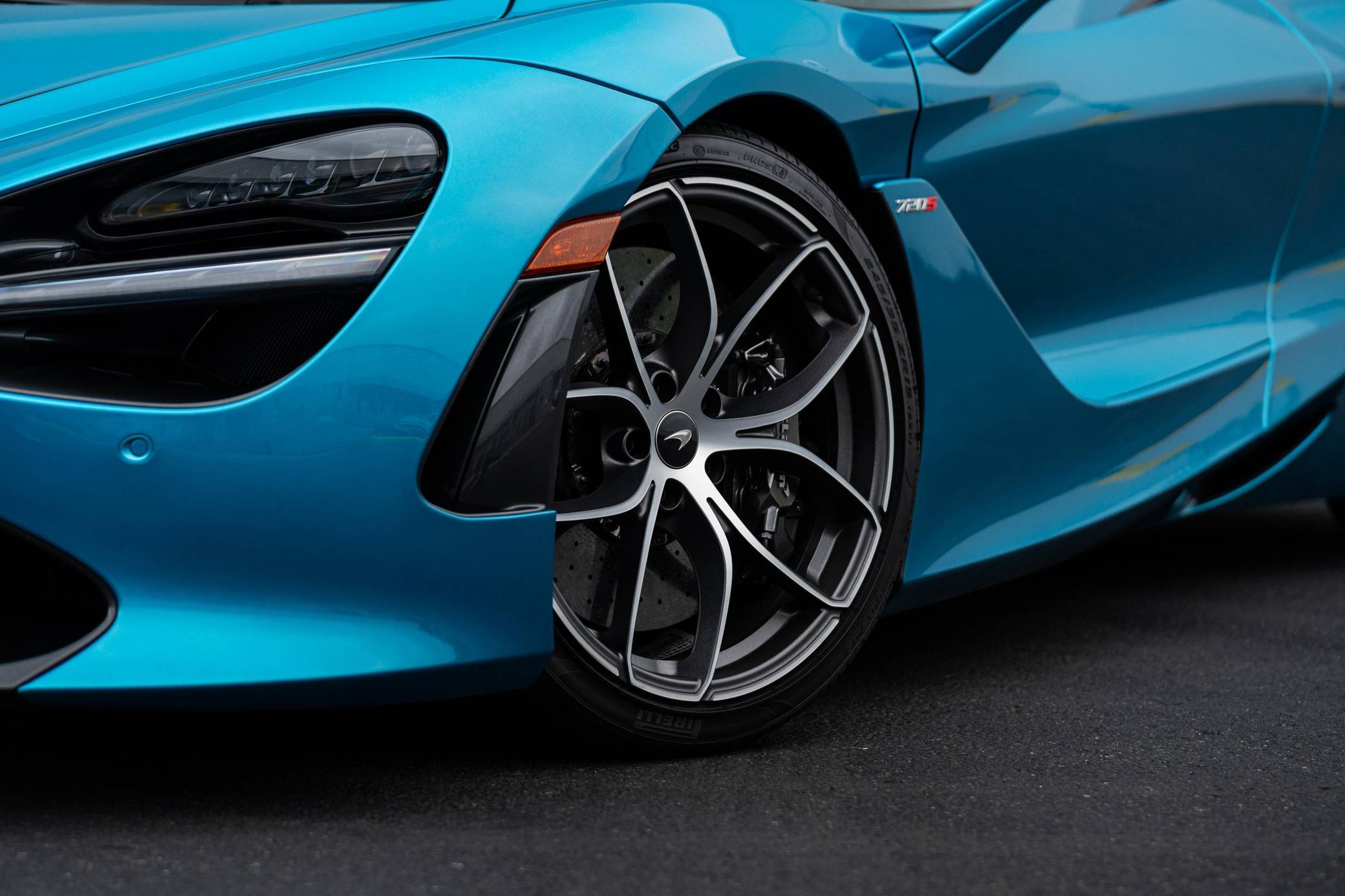 2020 McLaren 720S Spider Performance photo 24