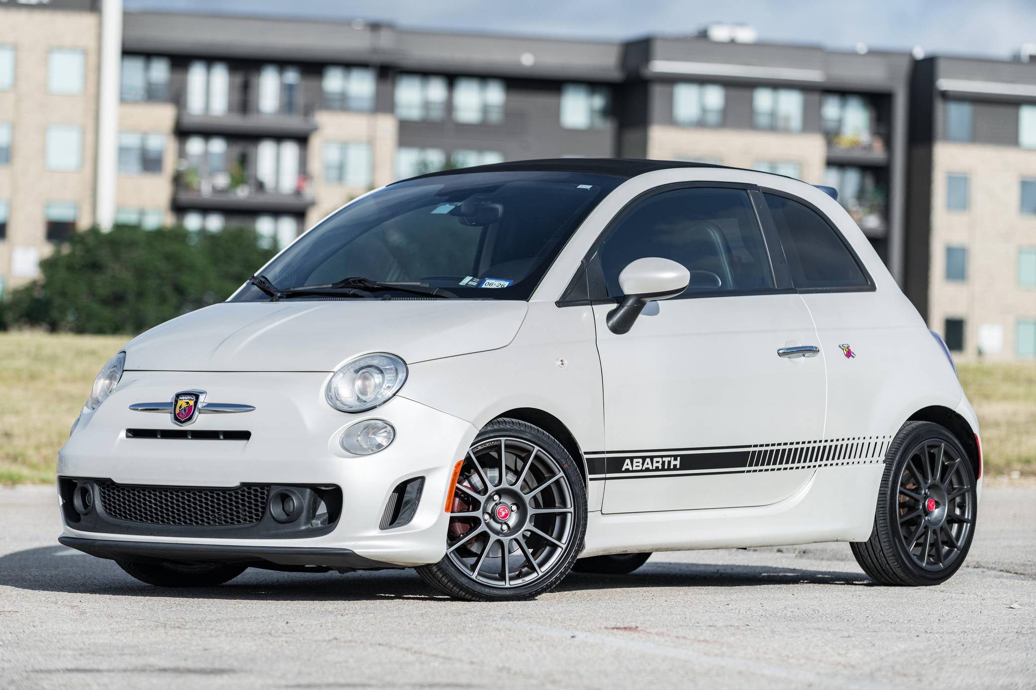 2016 Fiat 500C Abarth Cabriolet VIN: 3C3CFFJH8GT217963 for Sale