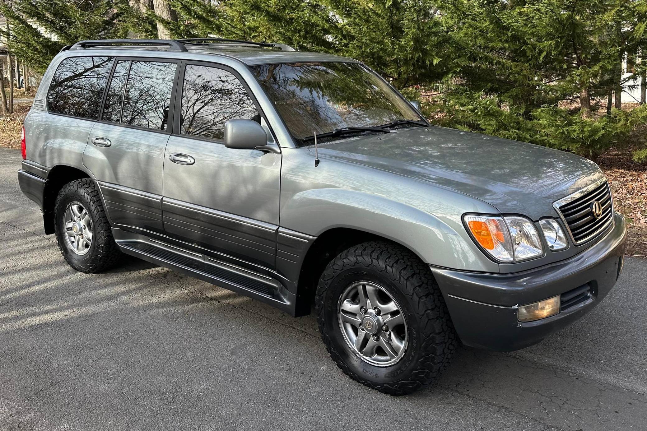 2001 Lexus LX 470