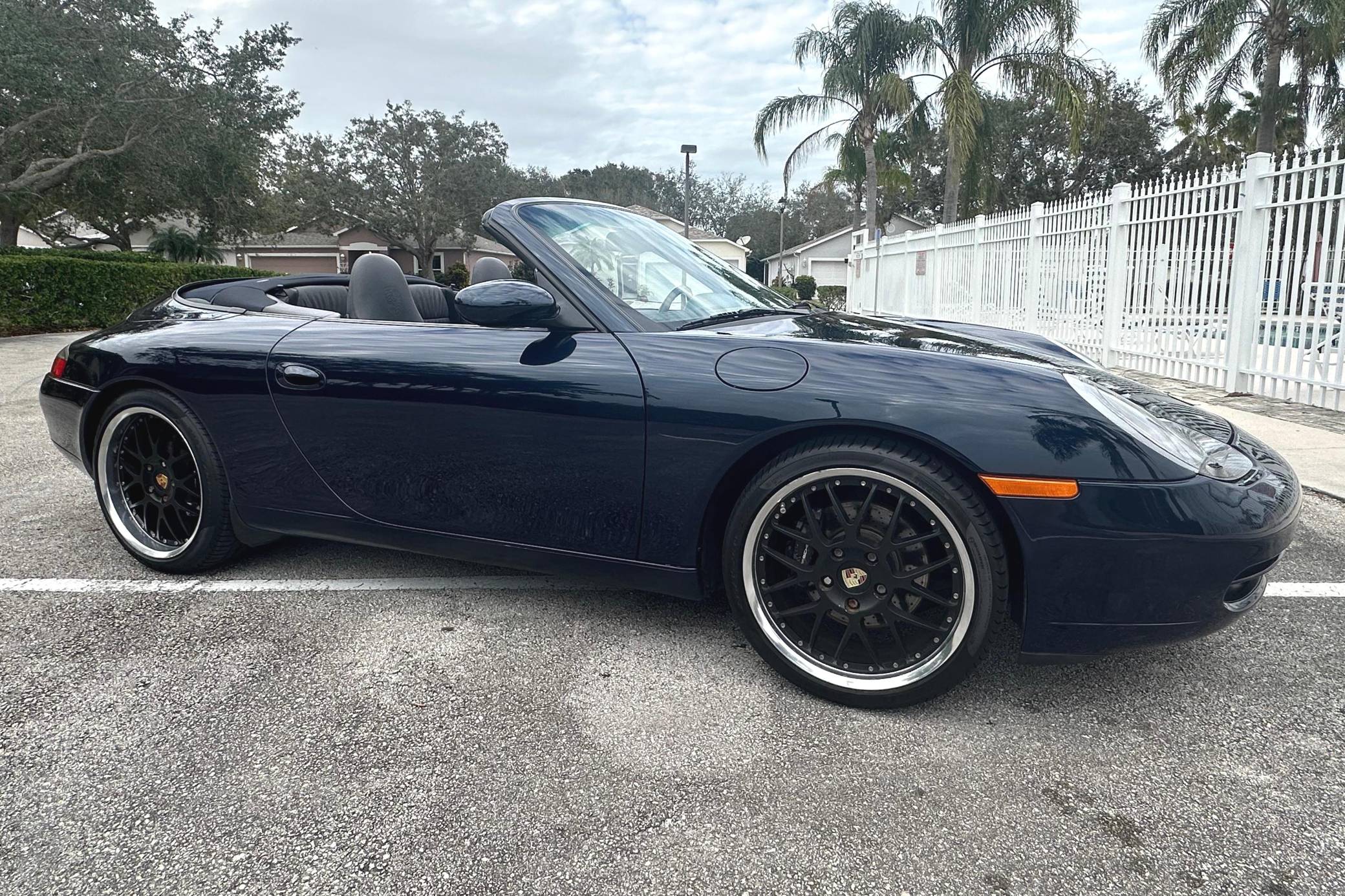 2000 Porsche 911 Carrera Cabriolet