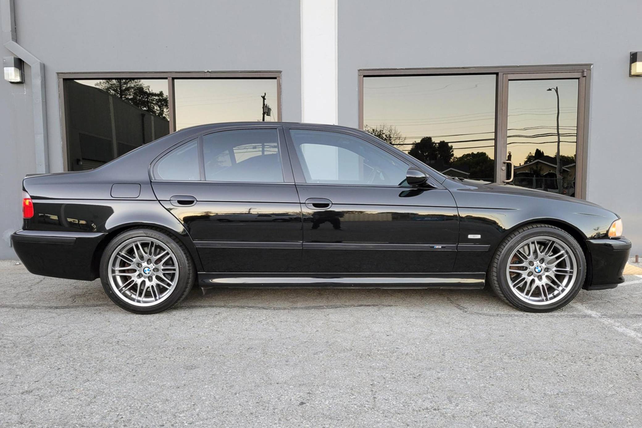 2000 BMW M5