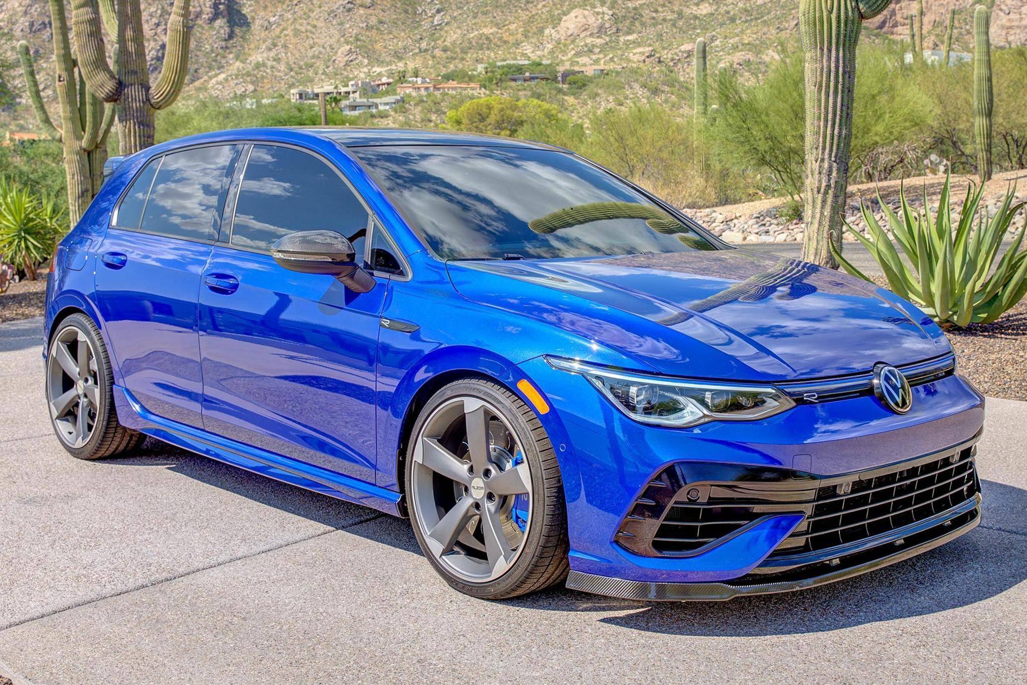 Full Hood Kit | VOLKSWAGEN GOLF R 2022