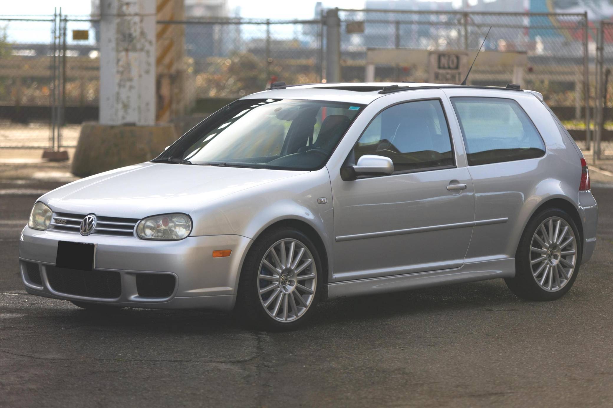 2004 Volkswagen R32