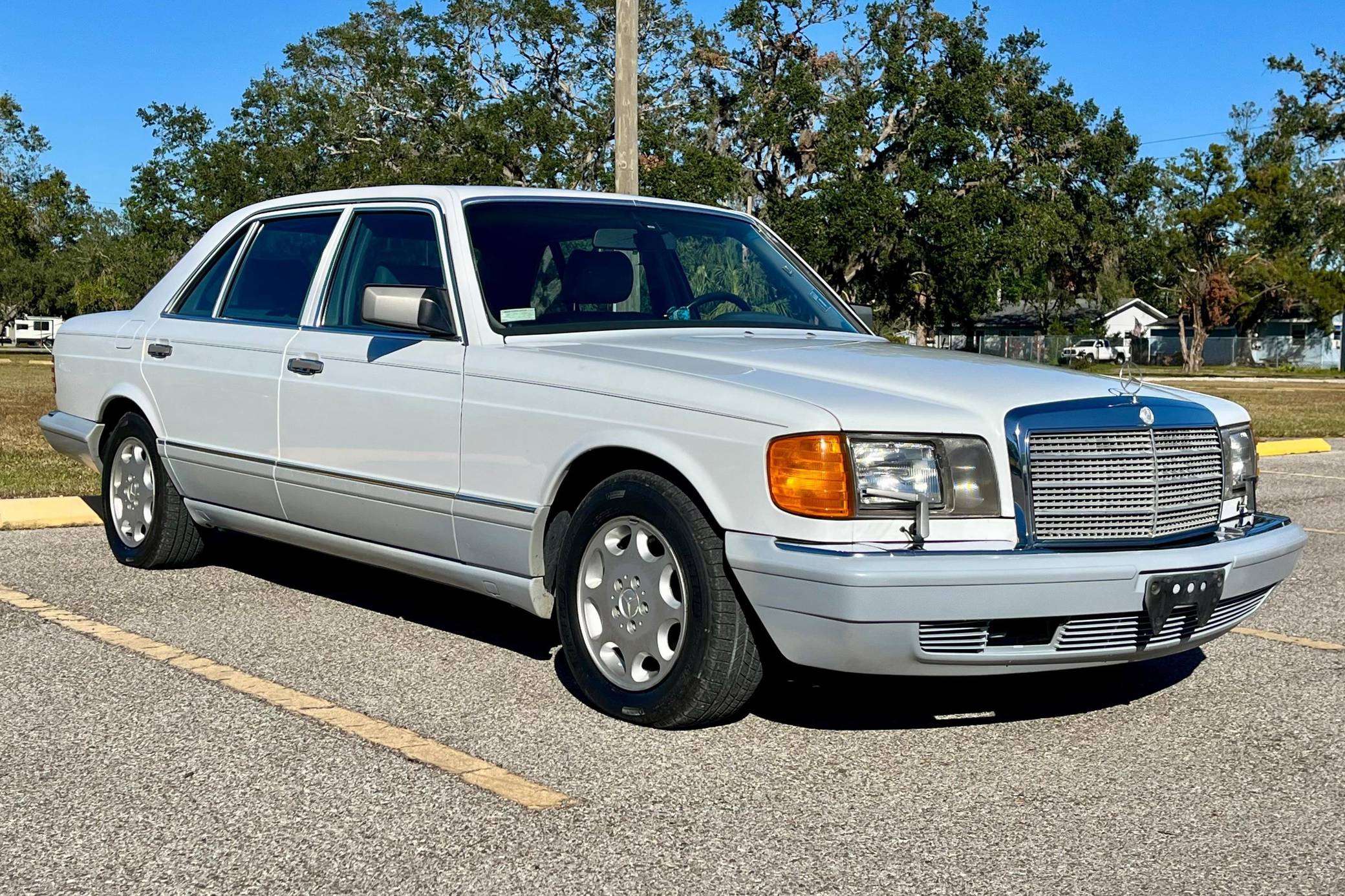 1991 Mercedes-Benz 350SDL