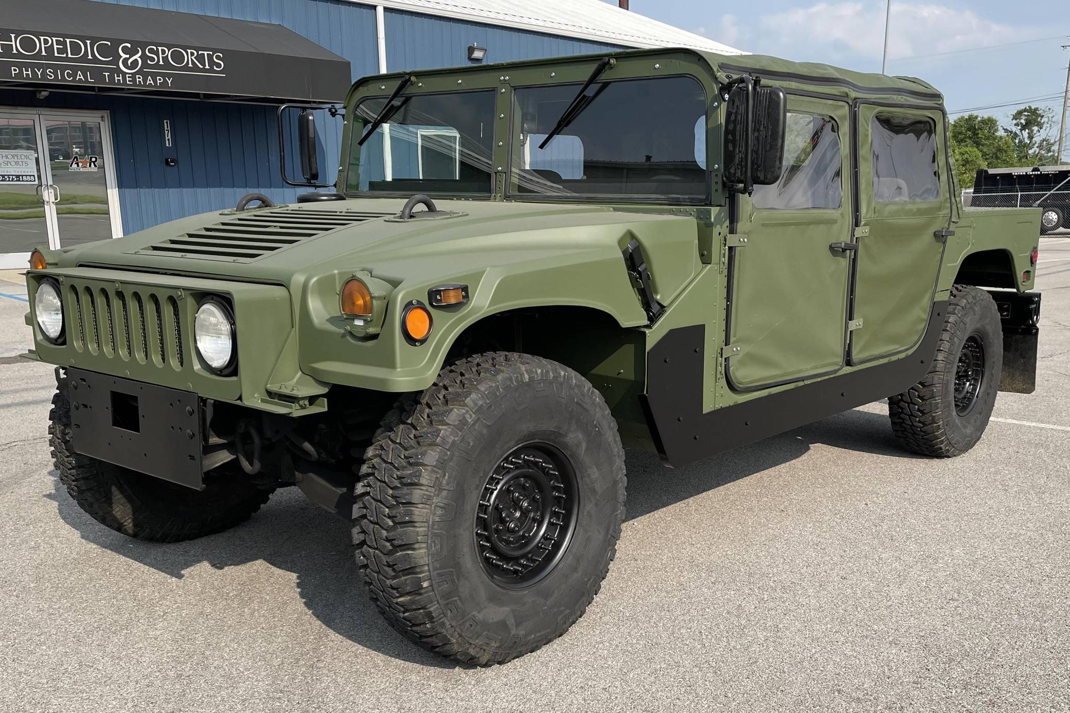 2008 AM General Hummer M1114