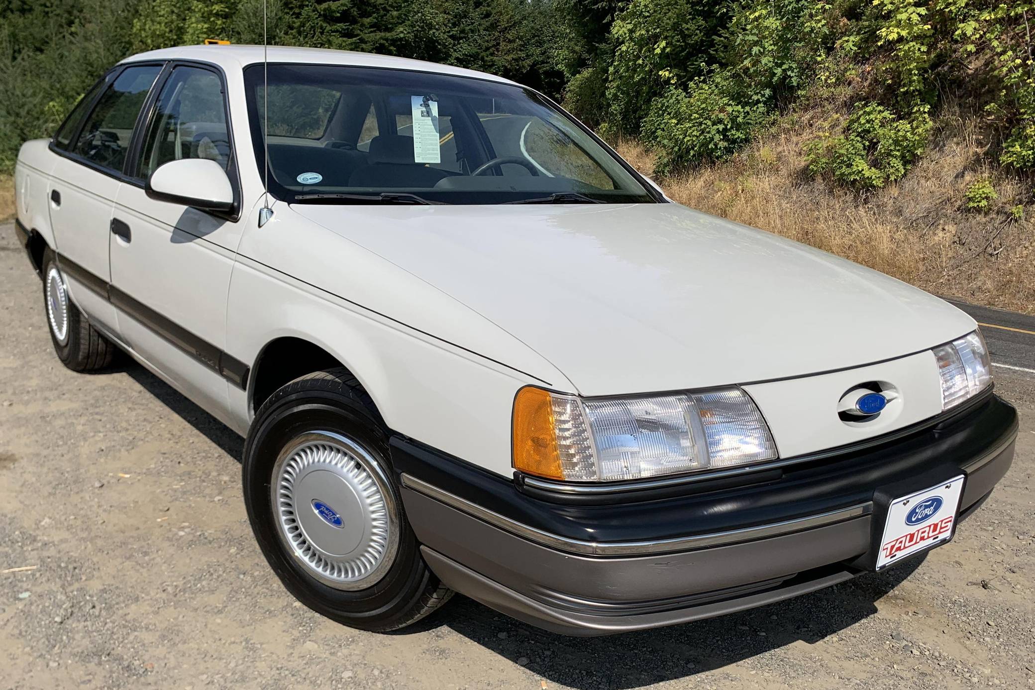 1991 Ford Taurus L