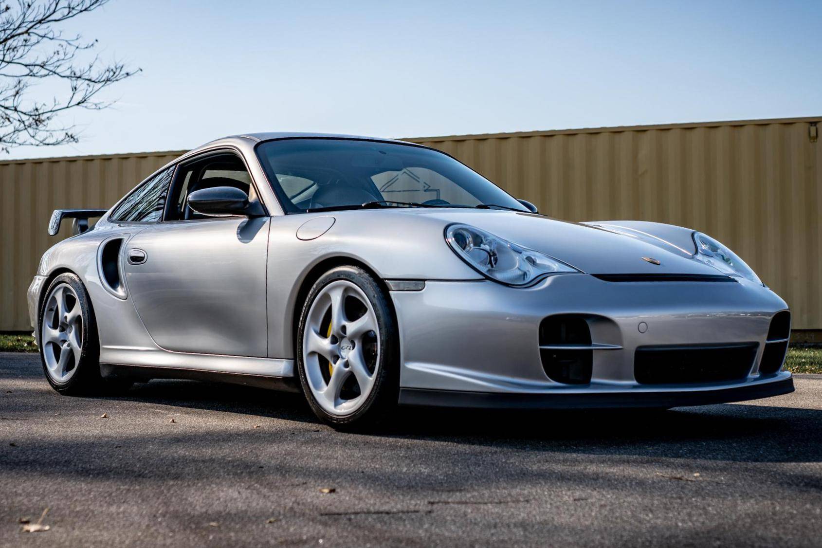 2002 Porsche 911 GT2