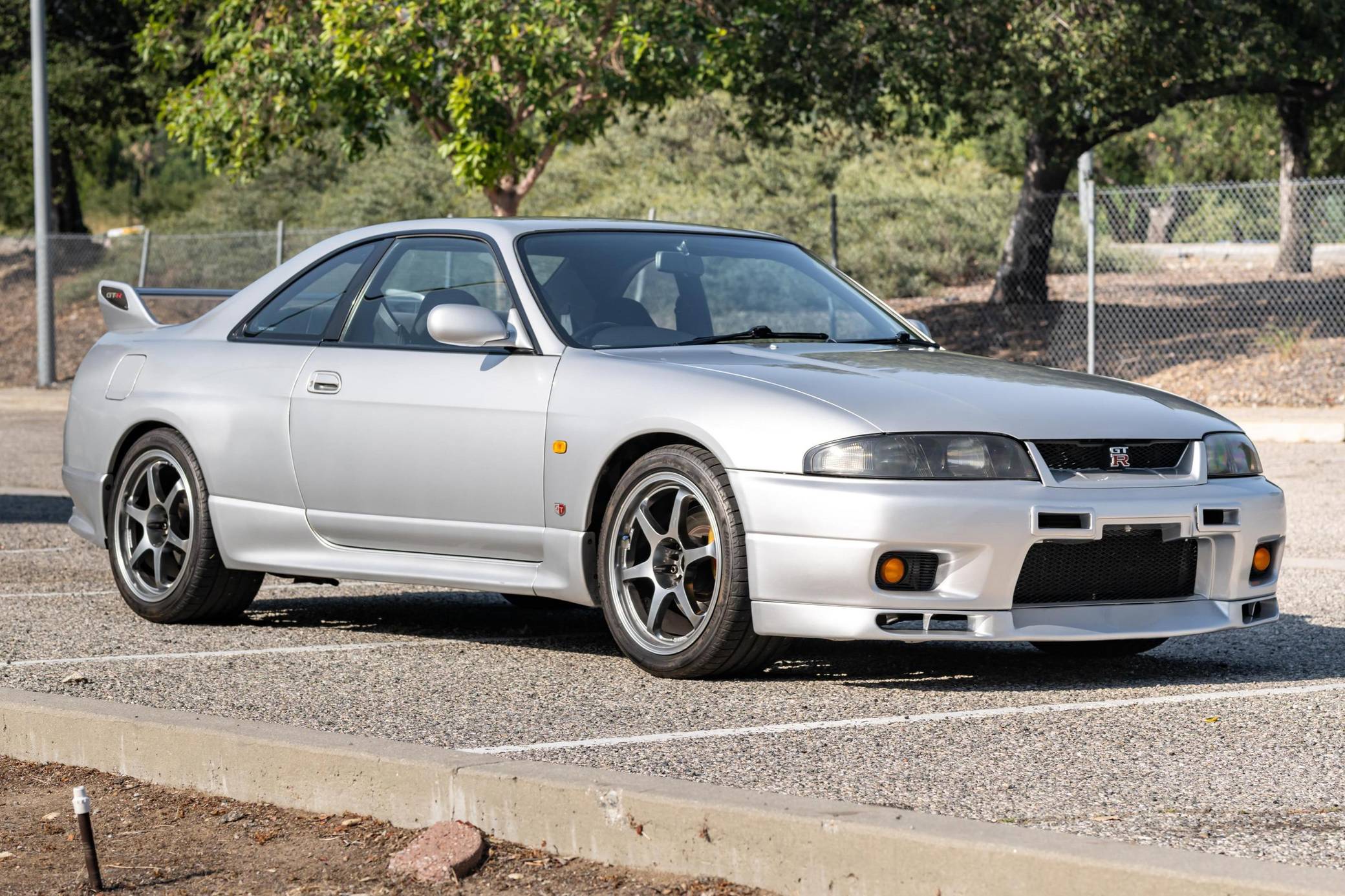 1995 Nissan Skyline GT-R VIN: BCNR33007229 for Sale - Cars & Bids