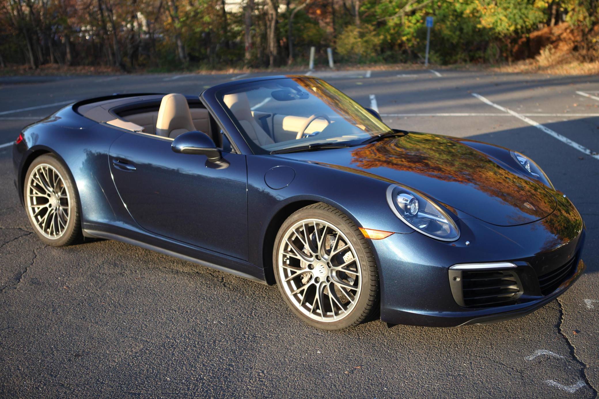 2017 Porsche 911 Carrera 4 Cabriolet