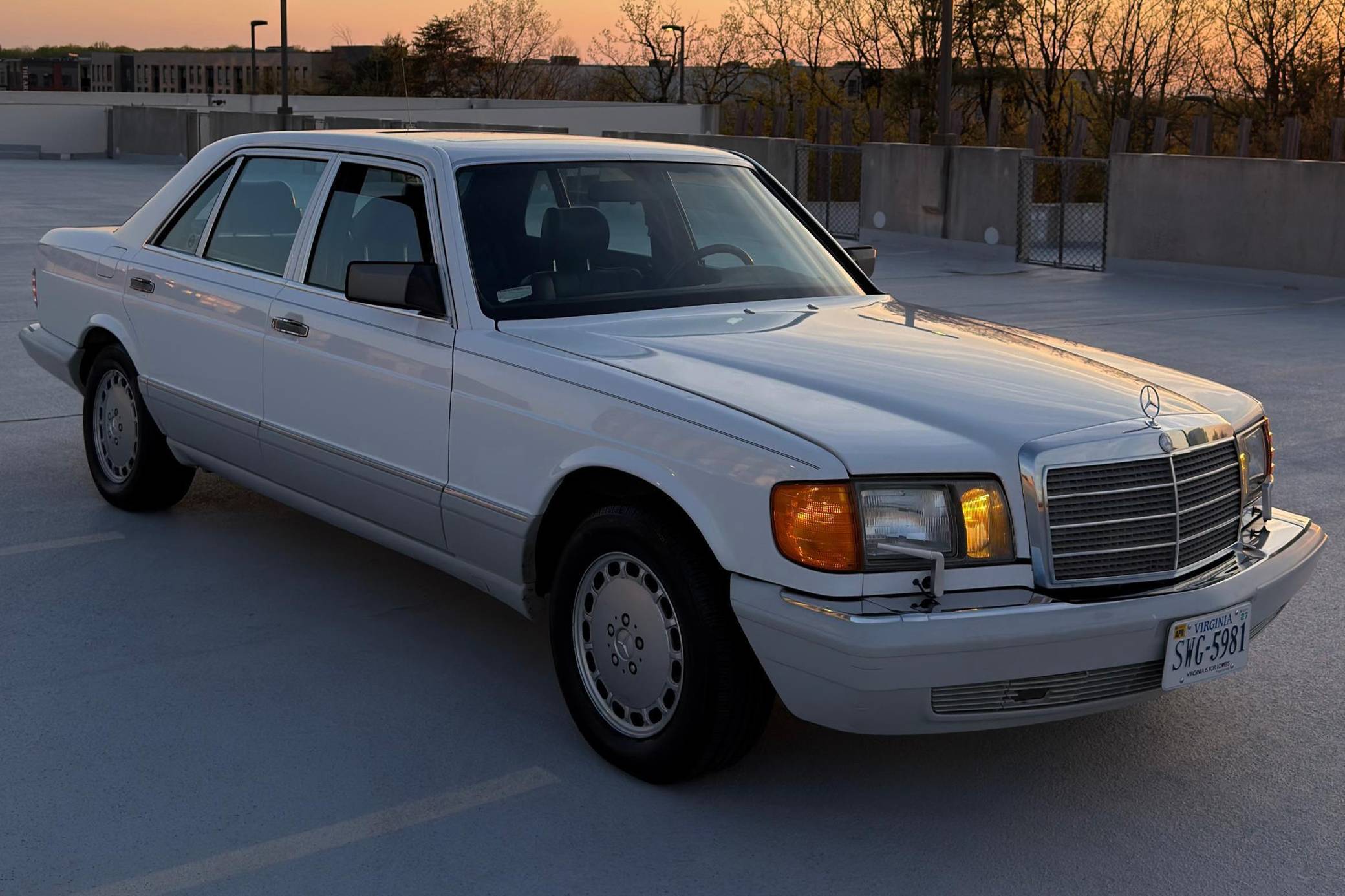 1991 Mercedes-Benz S-Class