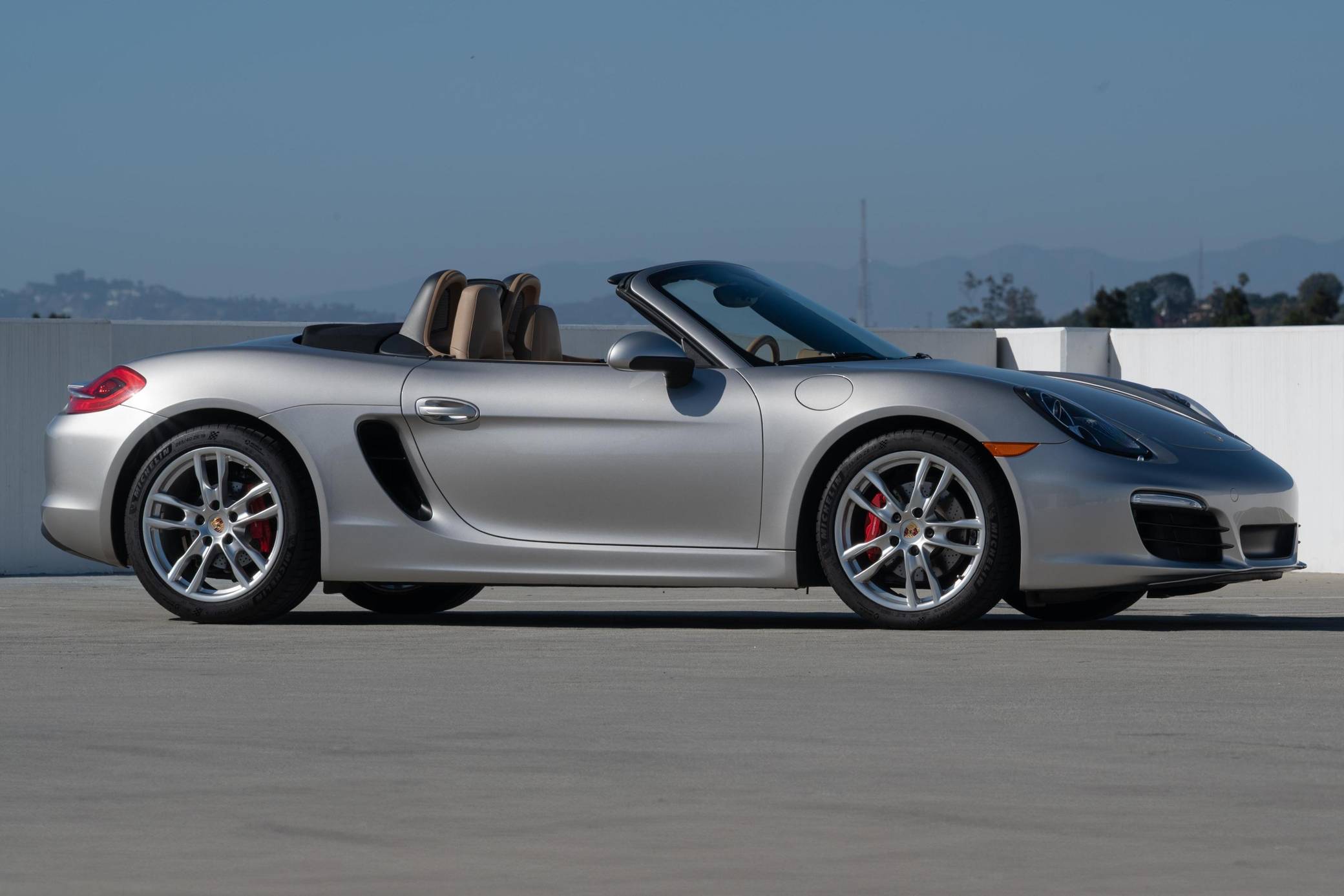 2013 Porsche Boxster S VIN: WP0CB2A84DS130607 for Sale - Cars & Bids