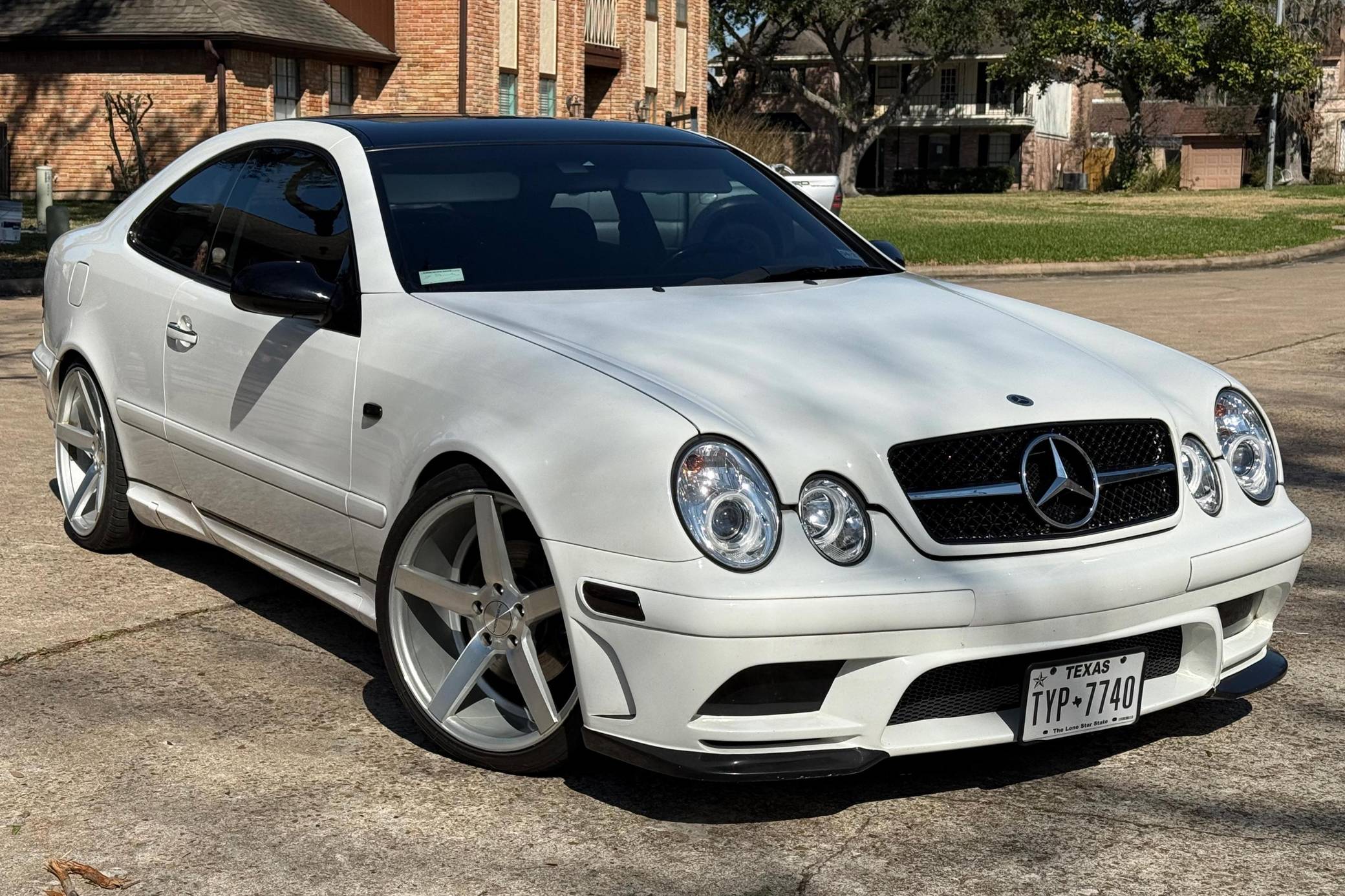 1998 Mercedes-Benz CLK320 Coupe VIN: WDBLJ65G2WF017468 for Sale
