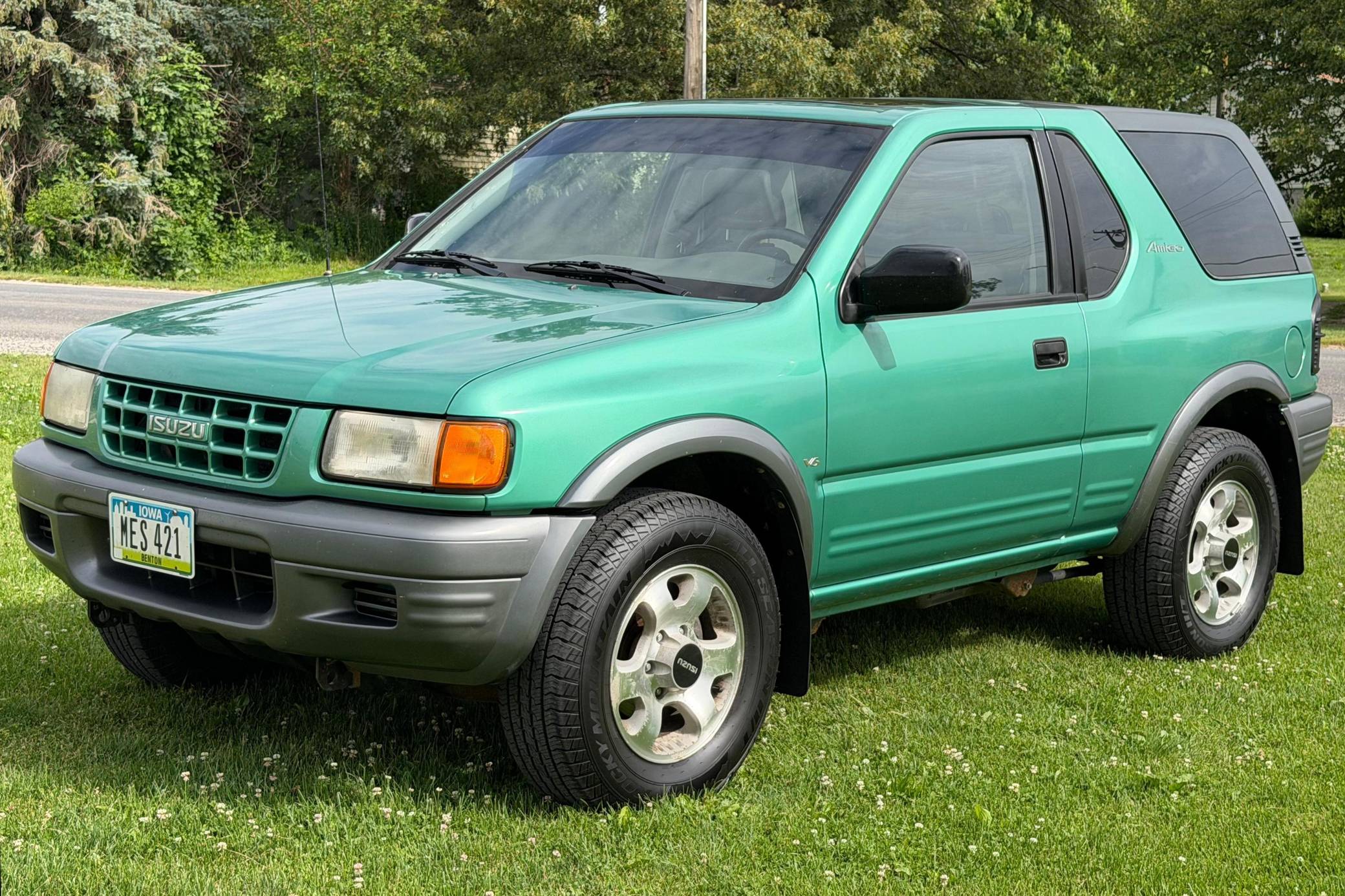1999 Isuzu Amigo