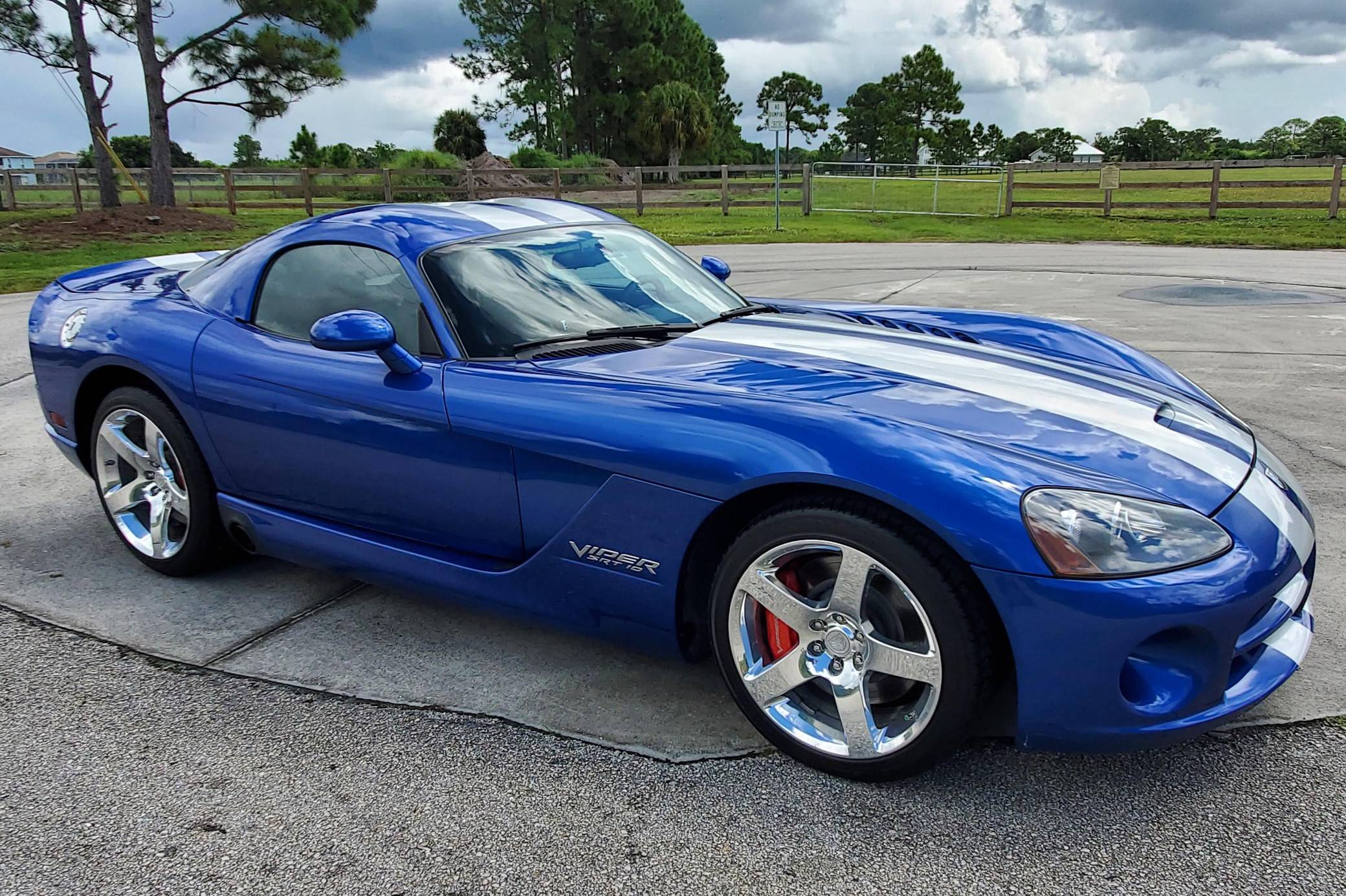 2006 Dodge Viper SRT-10 Coupe