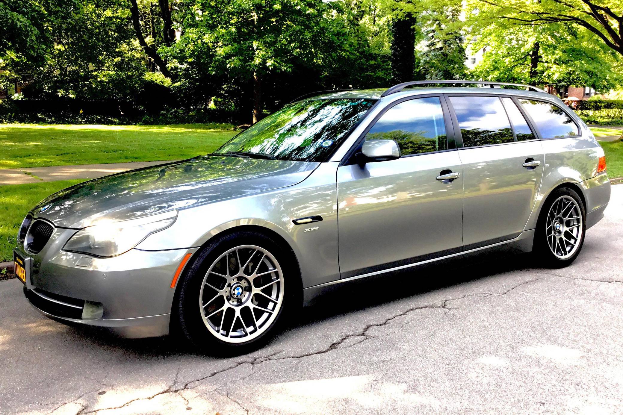 ab2- No Reserve: S85-Powered 2008 BMW 535xi Sports Wagon RWD for
