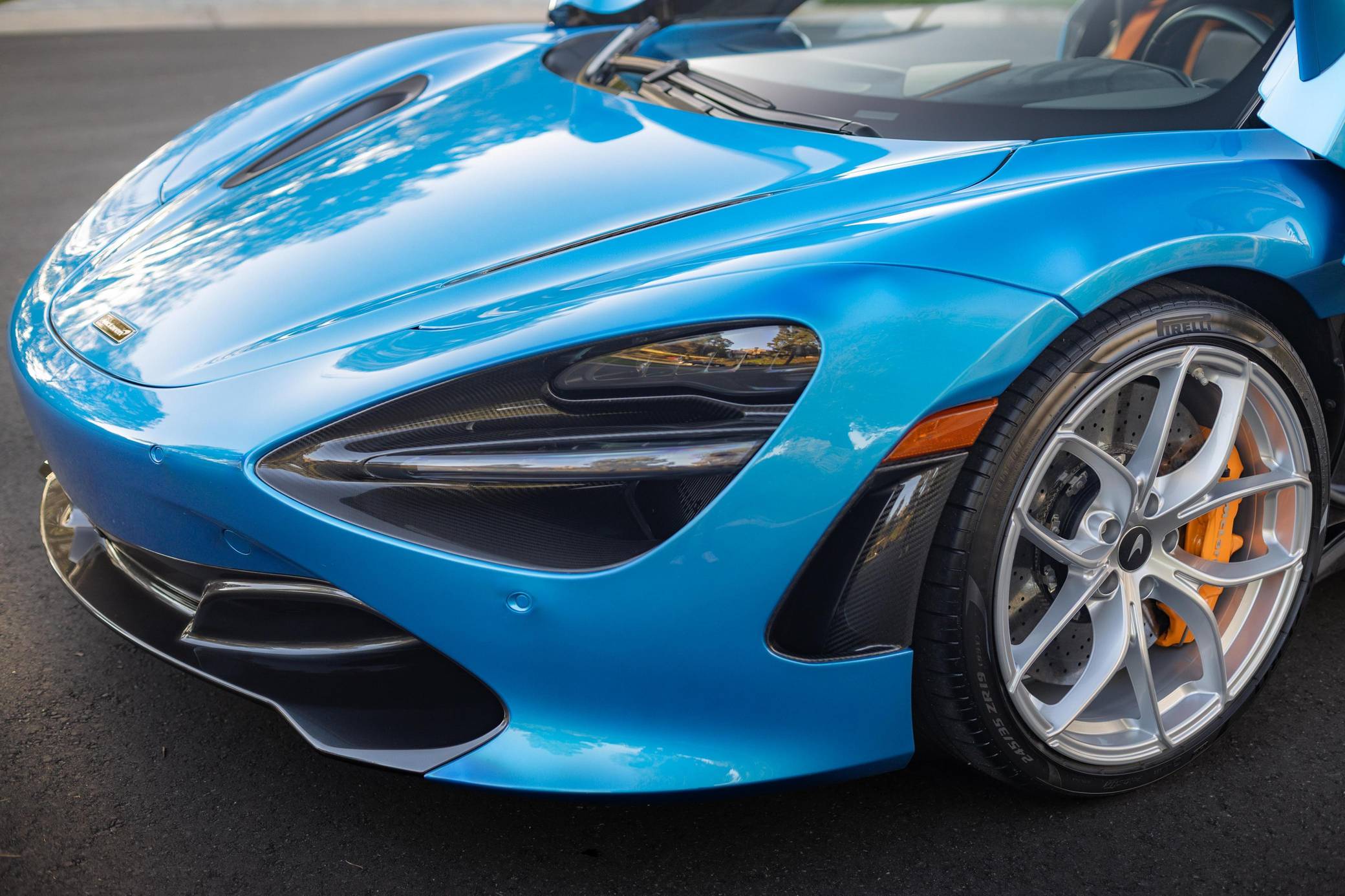 2020 McLaren 720S Spider Performance photo 22