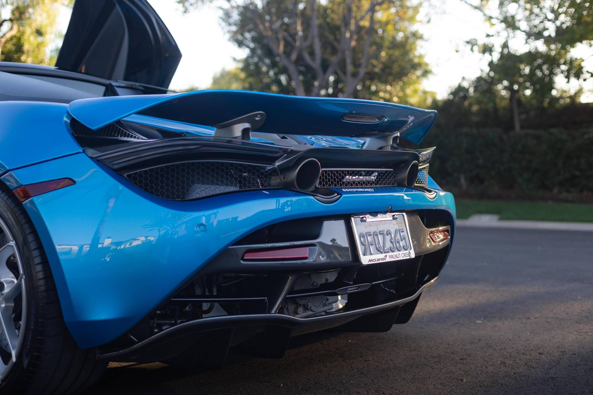 2020 McLaren 720S Spider Performance photo 31