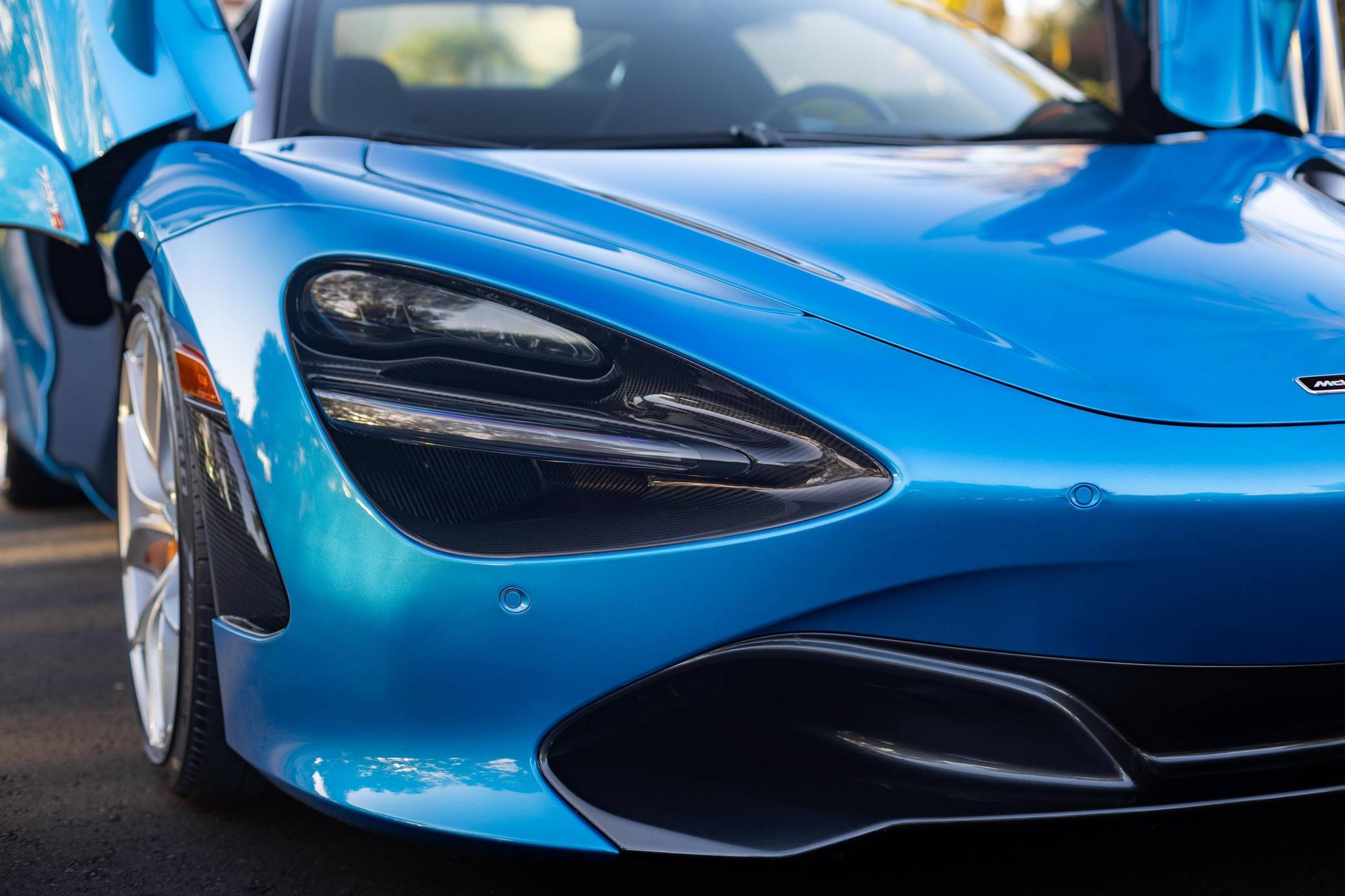 2020 McLaren 720S Spider Performance photo 18