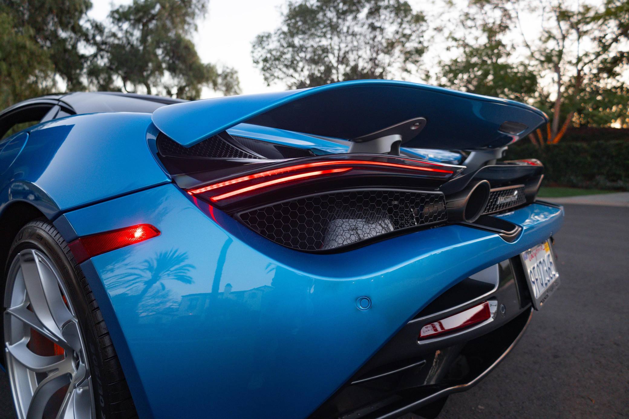 2020 McLaren 720S Spider Performance photo 30