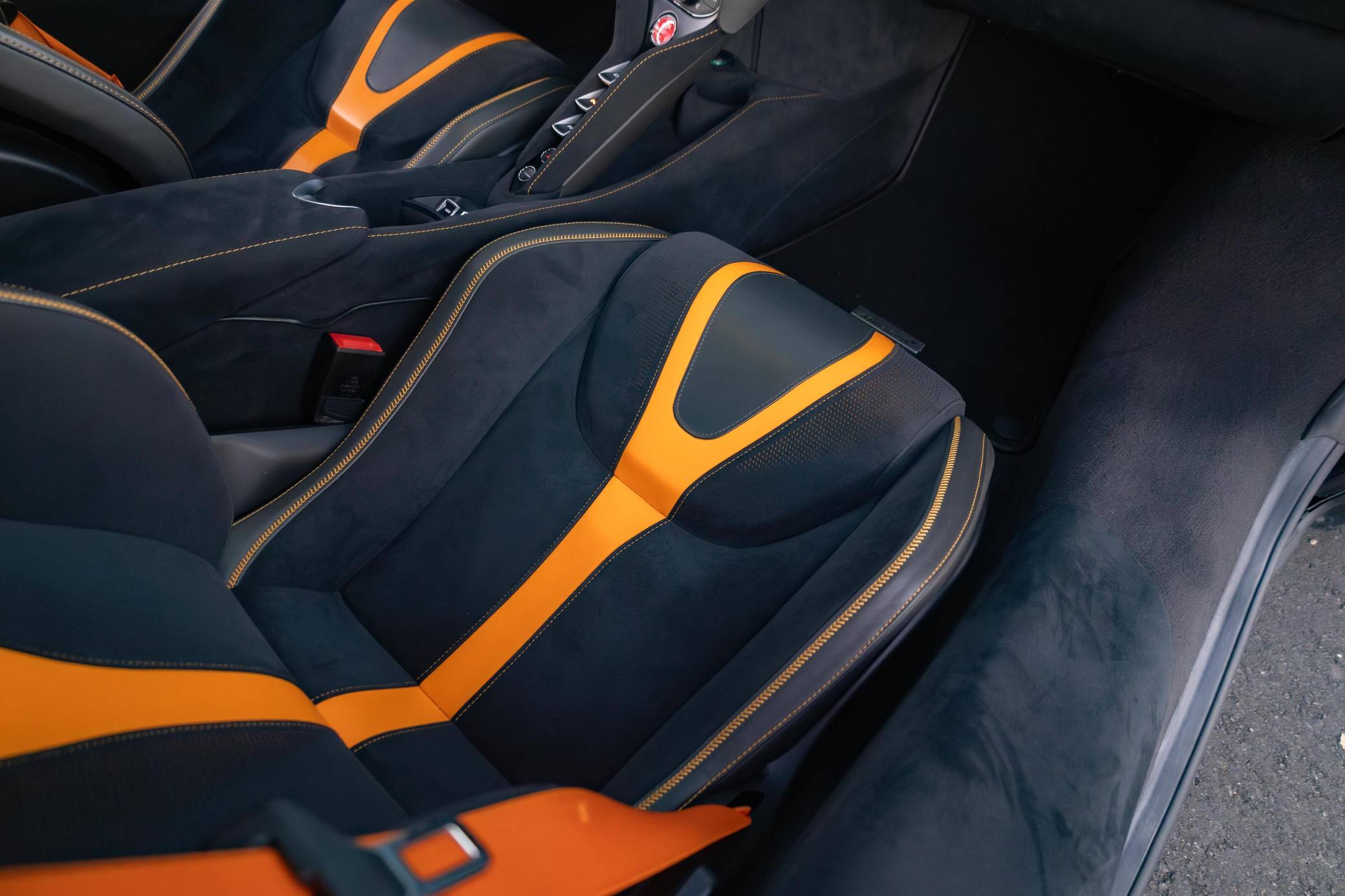 2020 McLaren 720S Spider Performance photo 58