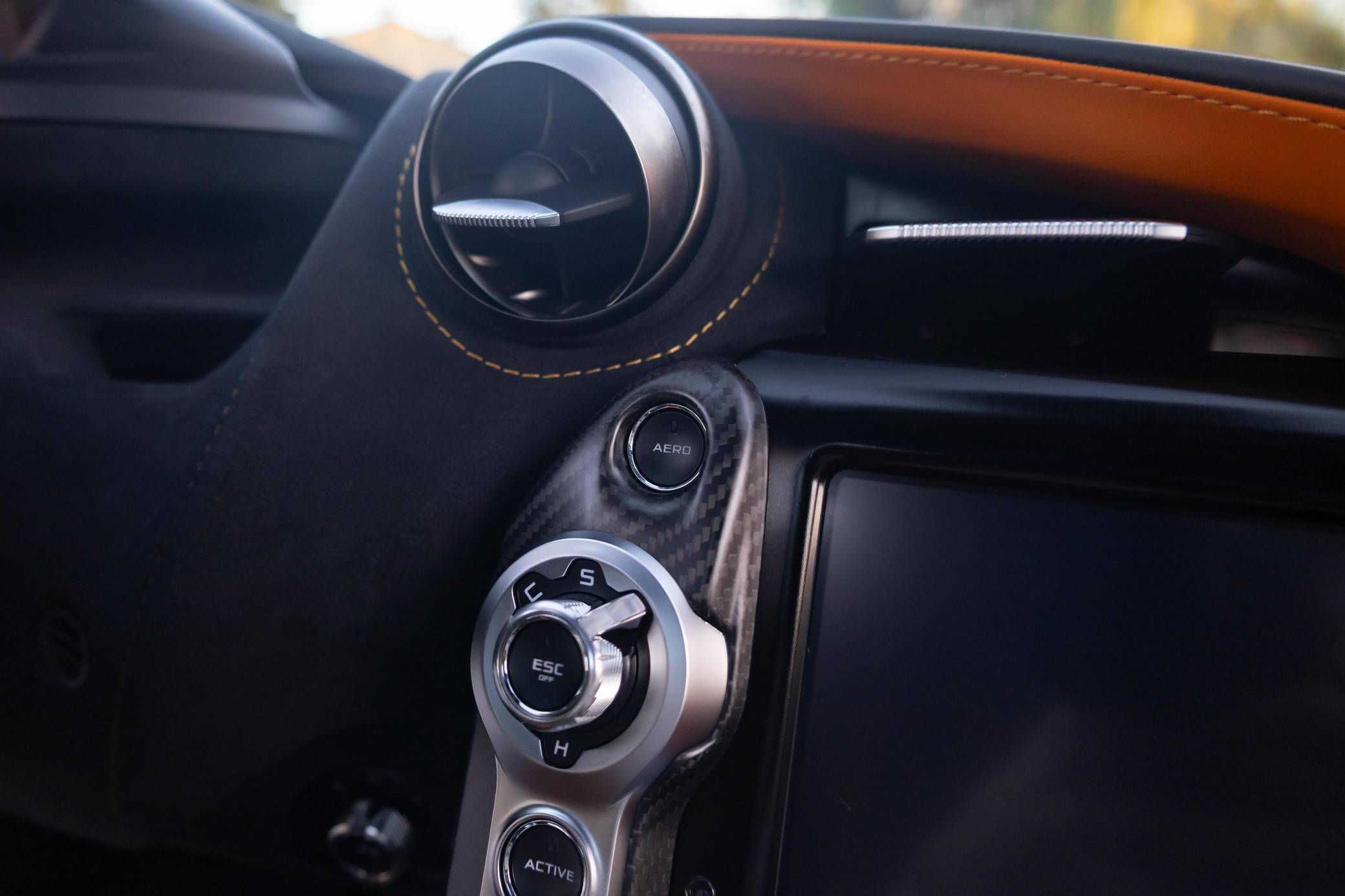 2020 McLaren 720S Spider Performance photo 74