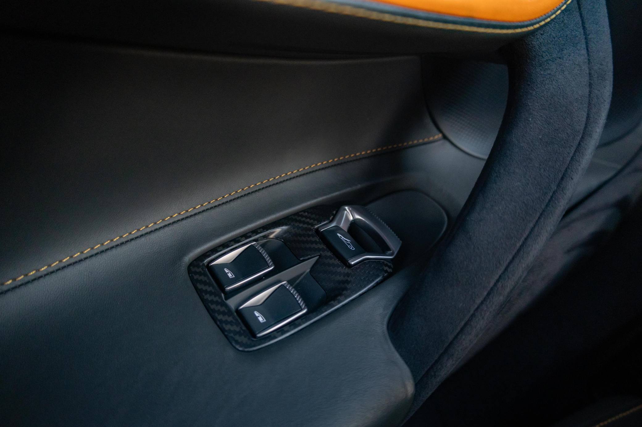 2020 McLaren 720S Spider Performance photo 89