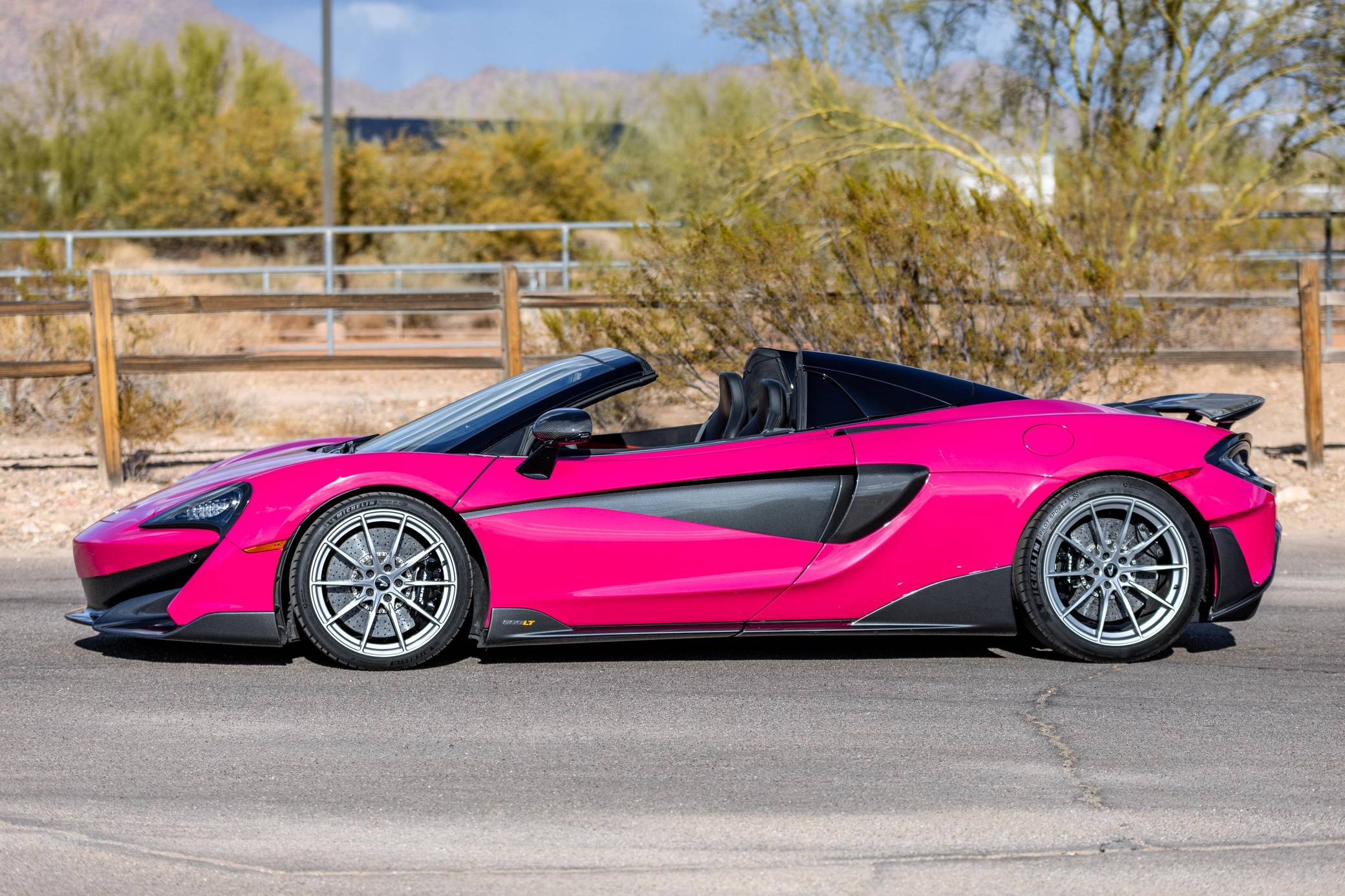 2020 McLaren 600LT Spider photo 13