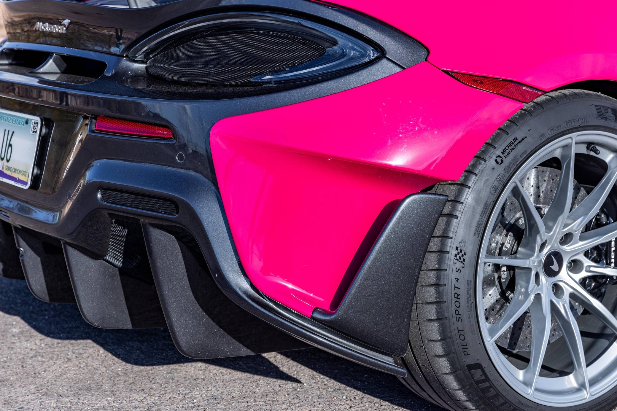 2020 McLaren 600LT Spider photo 38