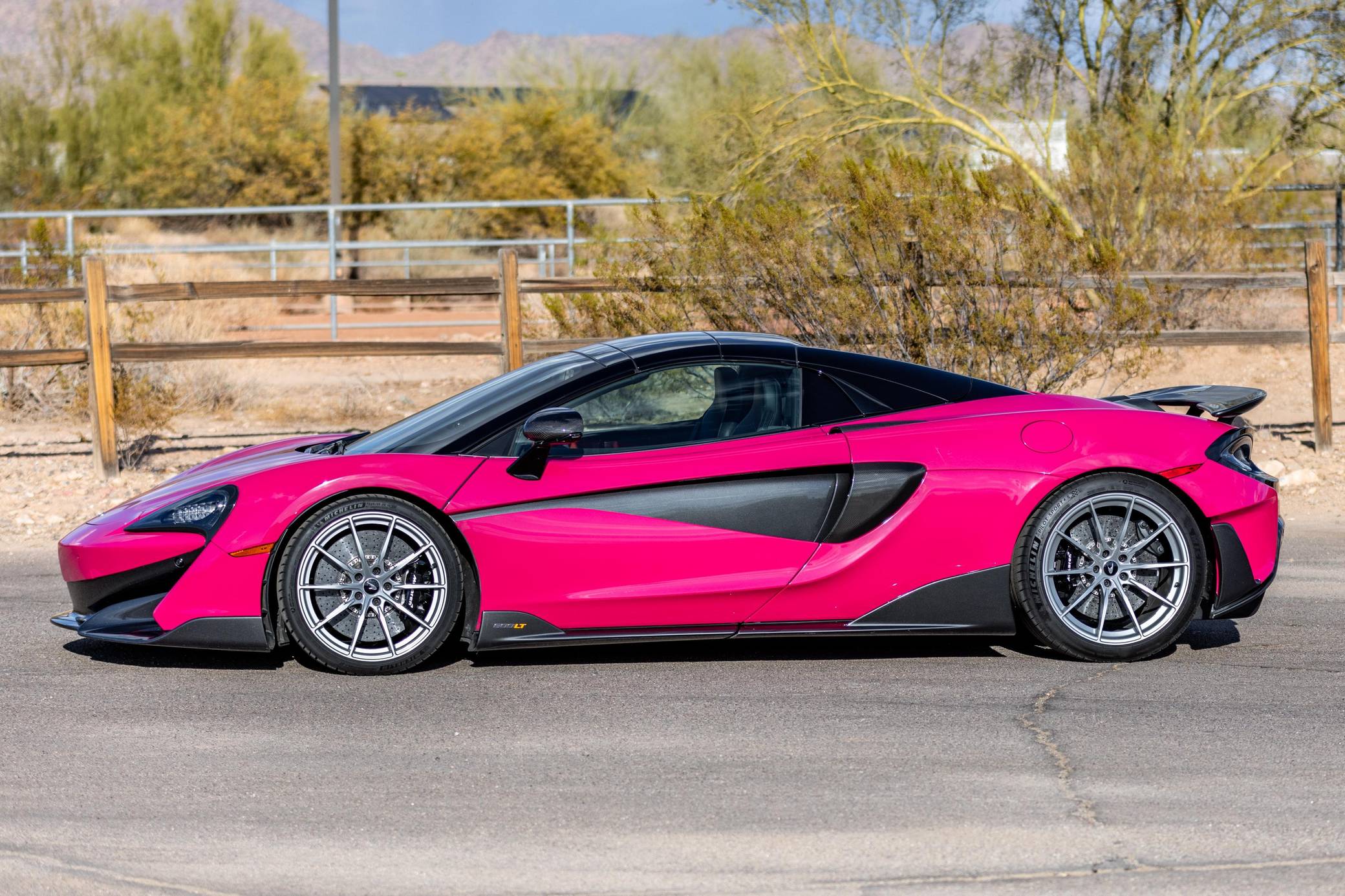 2020 McLaren 600LT Spider photo 12