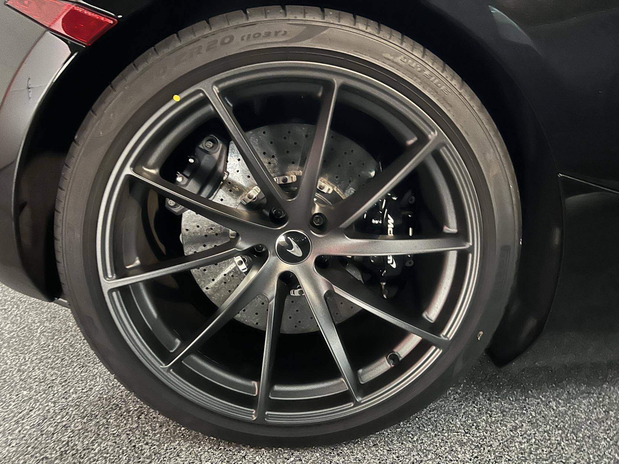 2022 McLaren 720S Spider photo 37