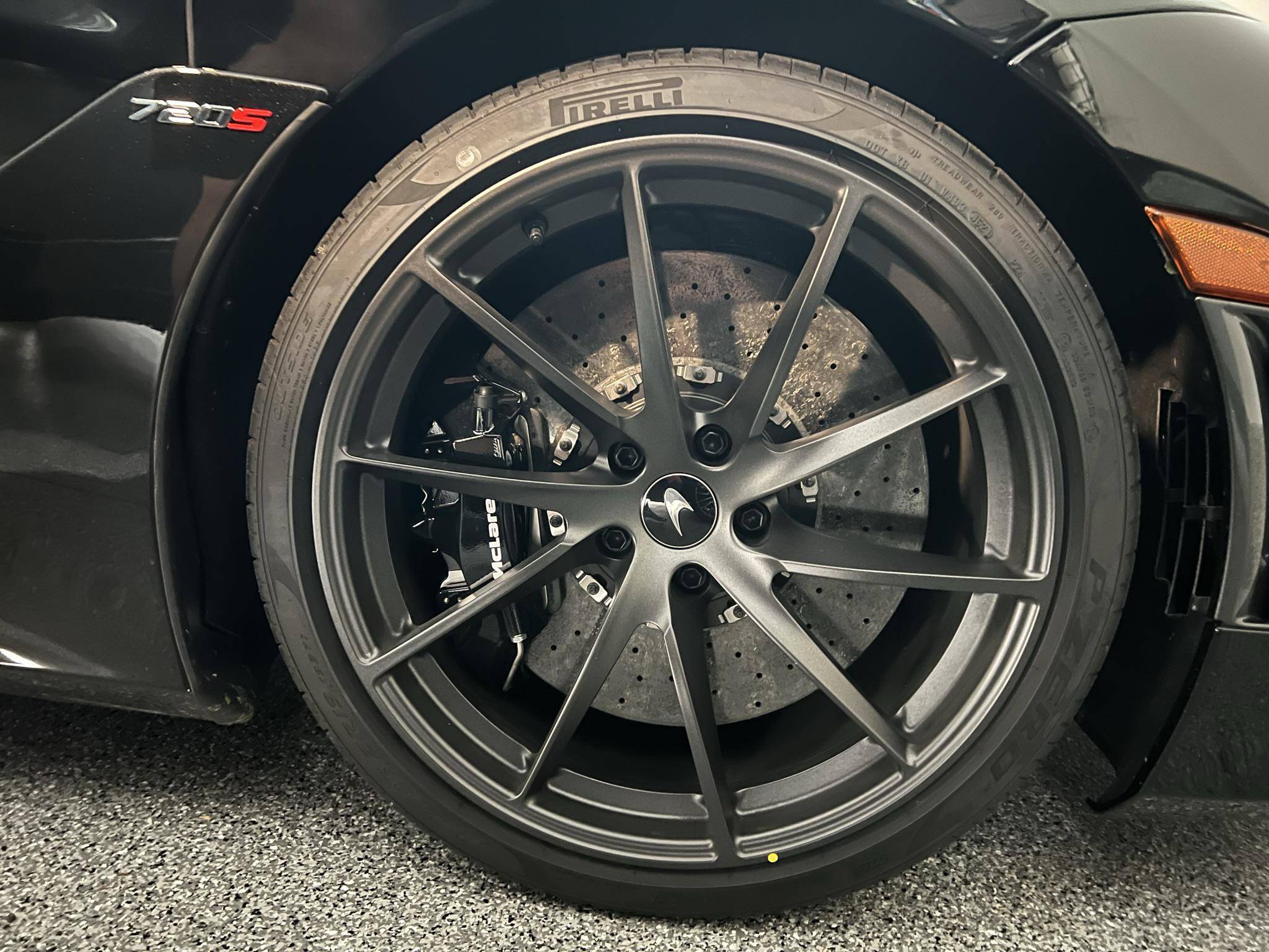 2022 McLaren 720S Spider photo 36