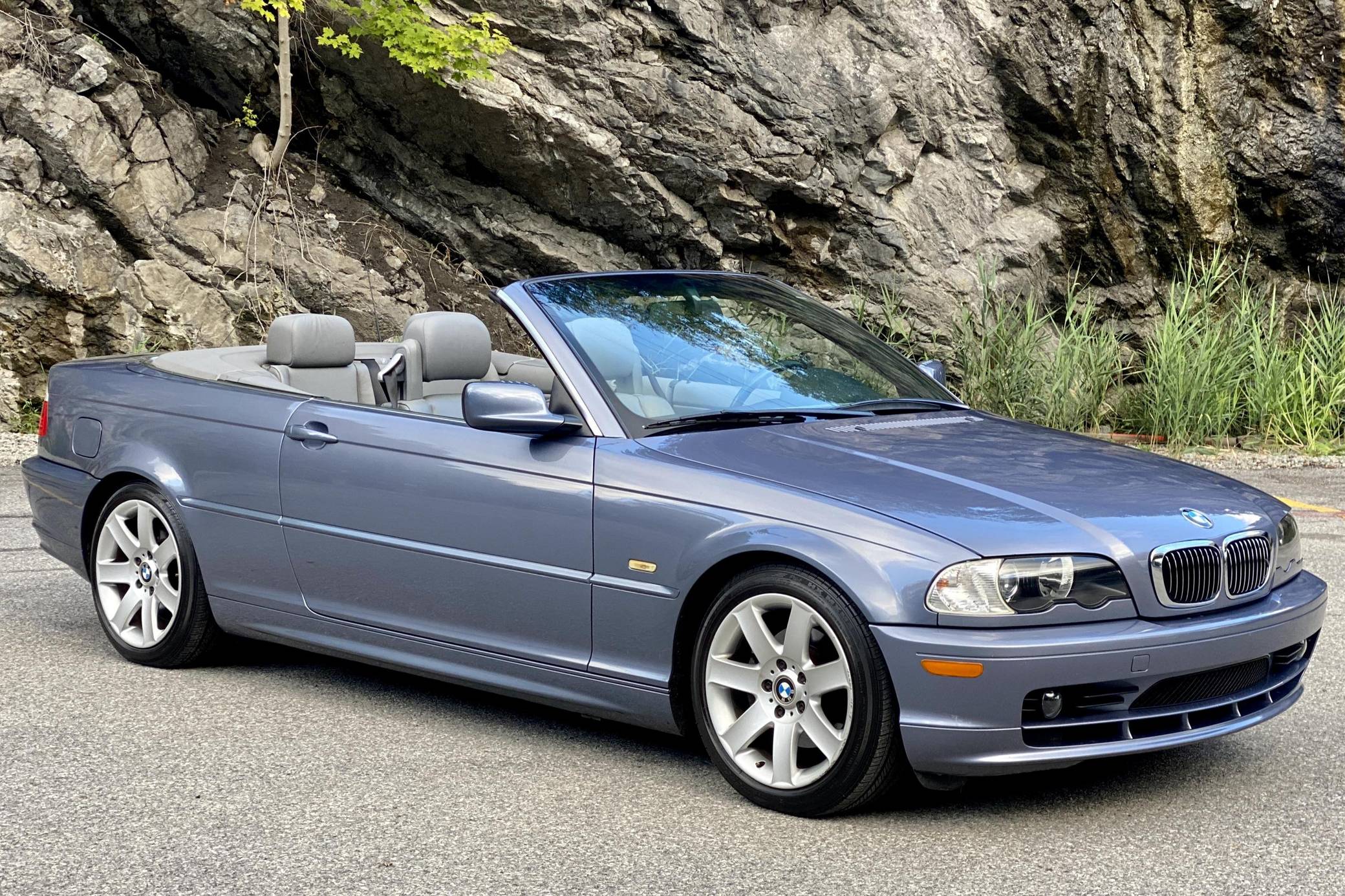 2002 BMW 325Ci Convertible