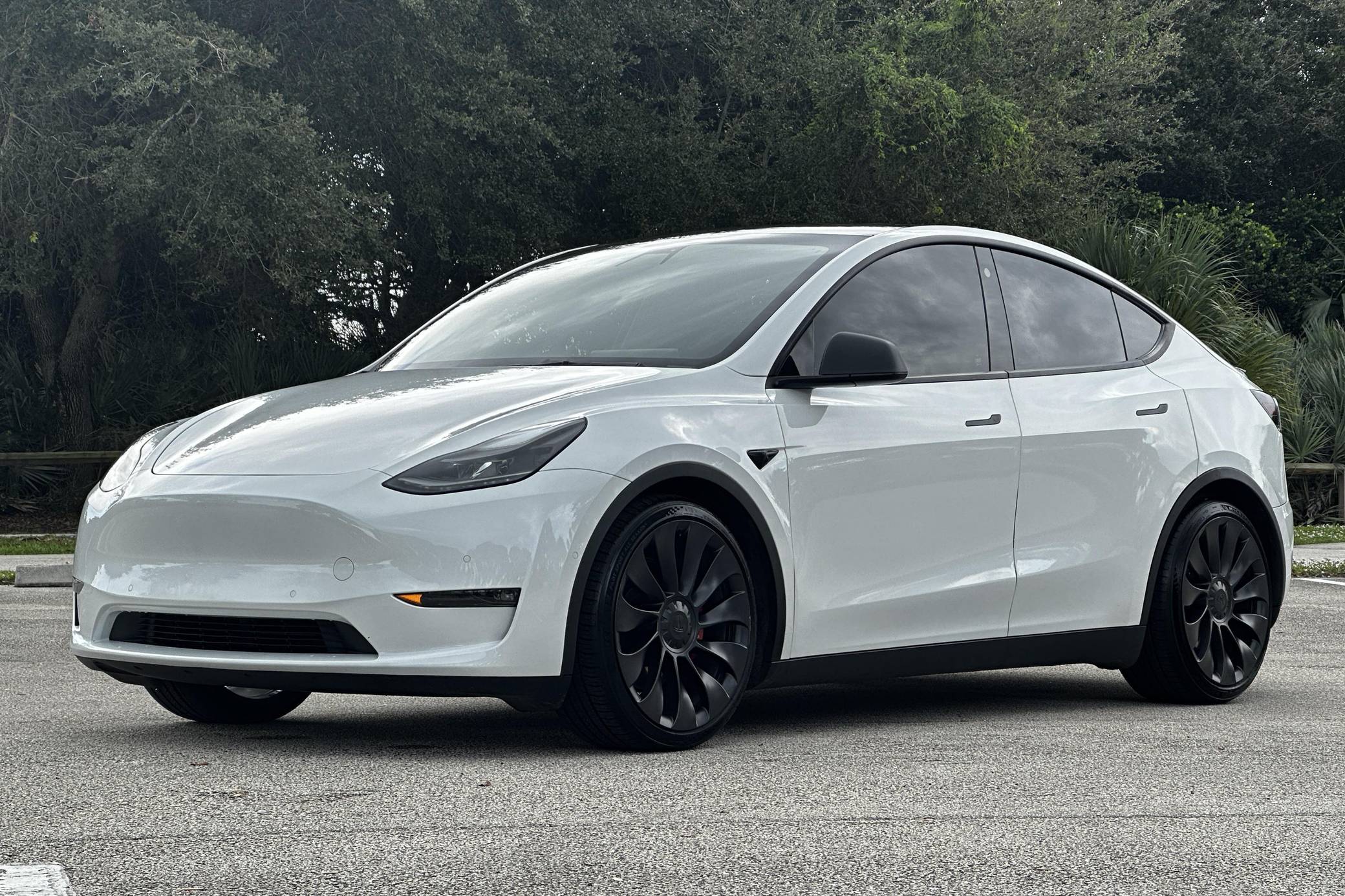 2021 tesla deals model y awd