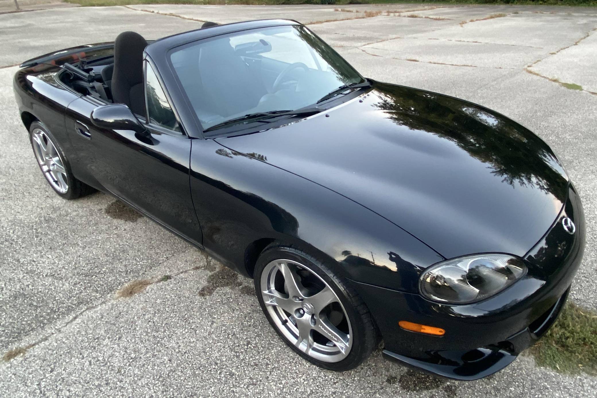 2005 Mazda MX-5