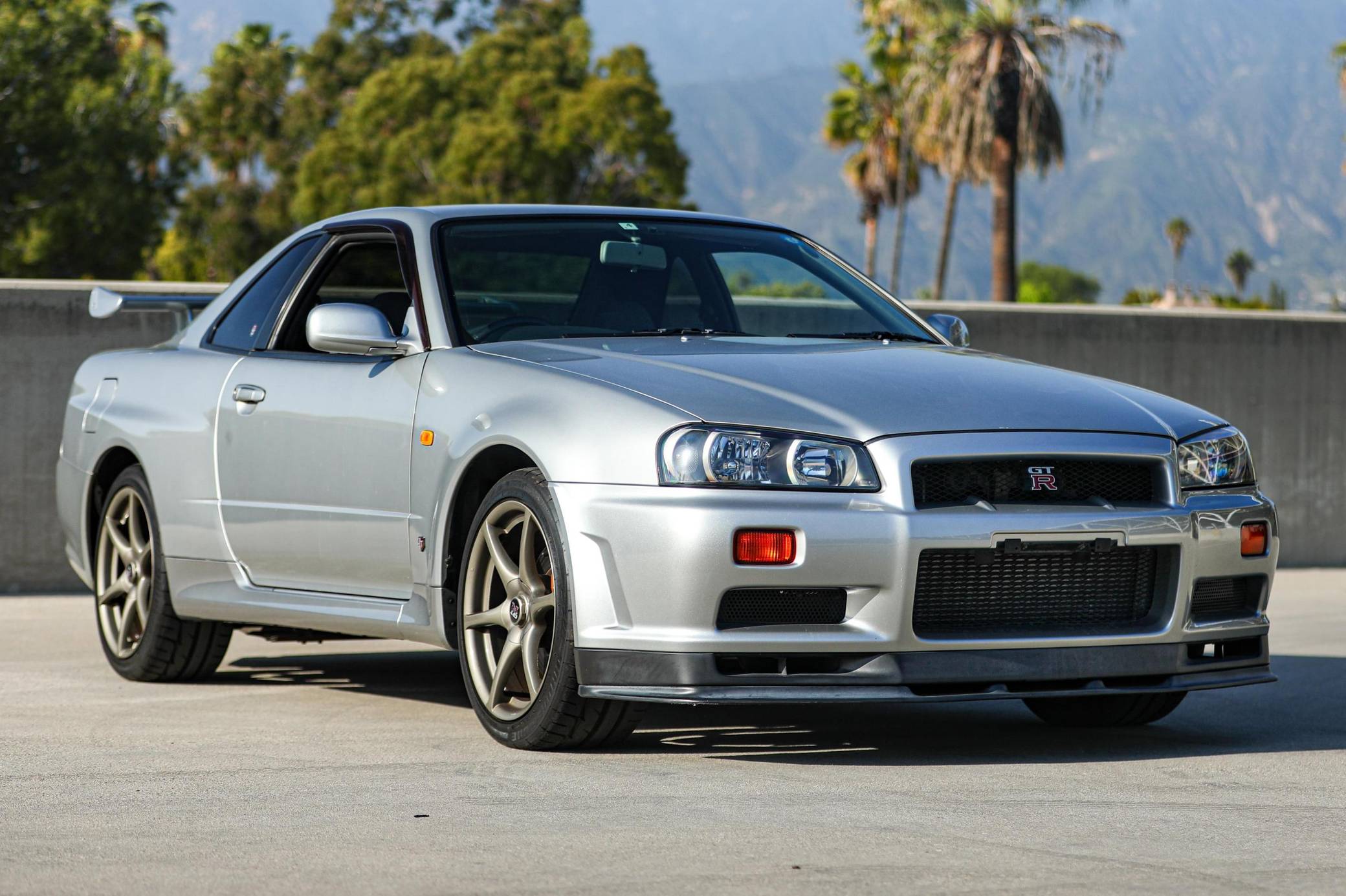 1999 Nissan Skyline GT-R V-Spec VIN: BNR34-003221 for Sale Cars