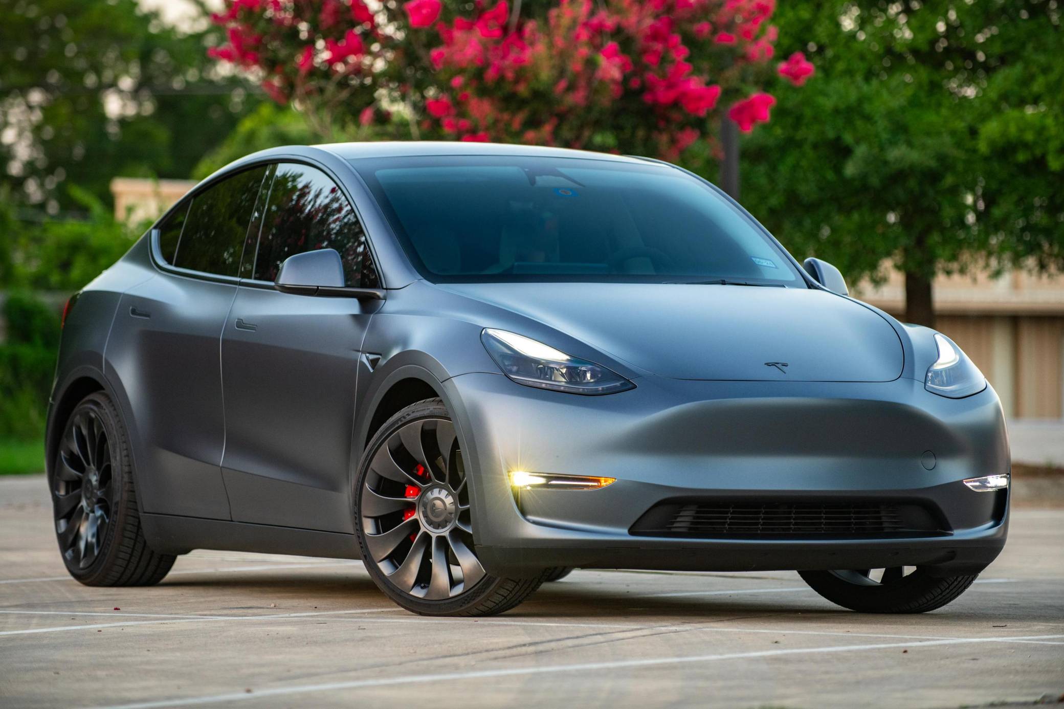 2023 Tesla Model Y Performance