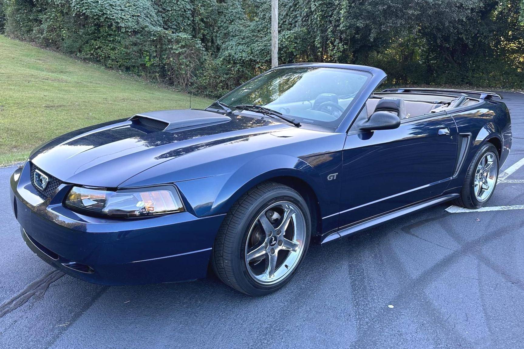 2001 Ford Mustang GT Convertible