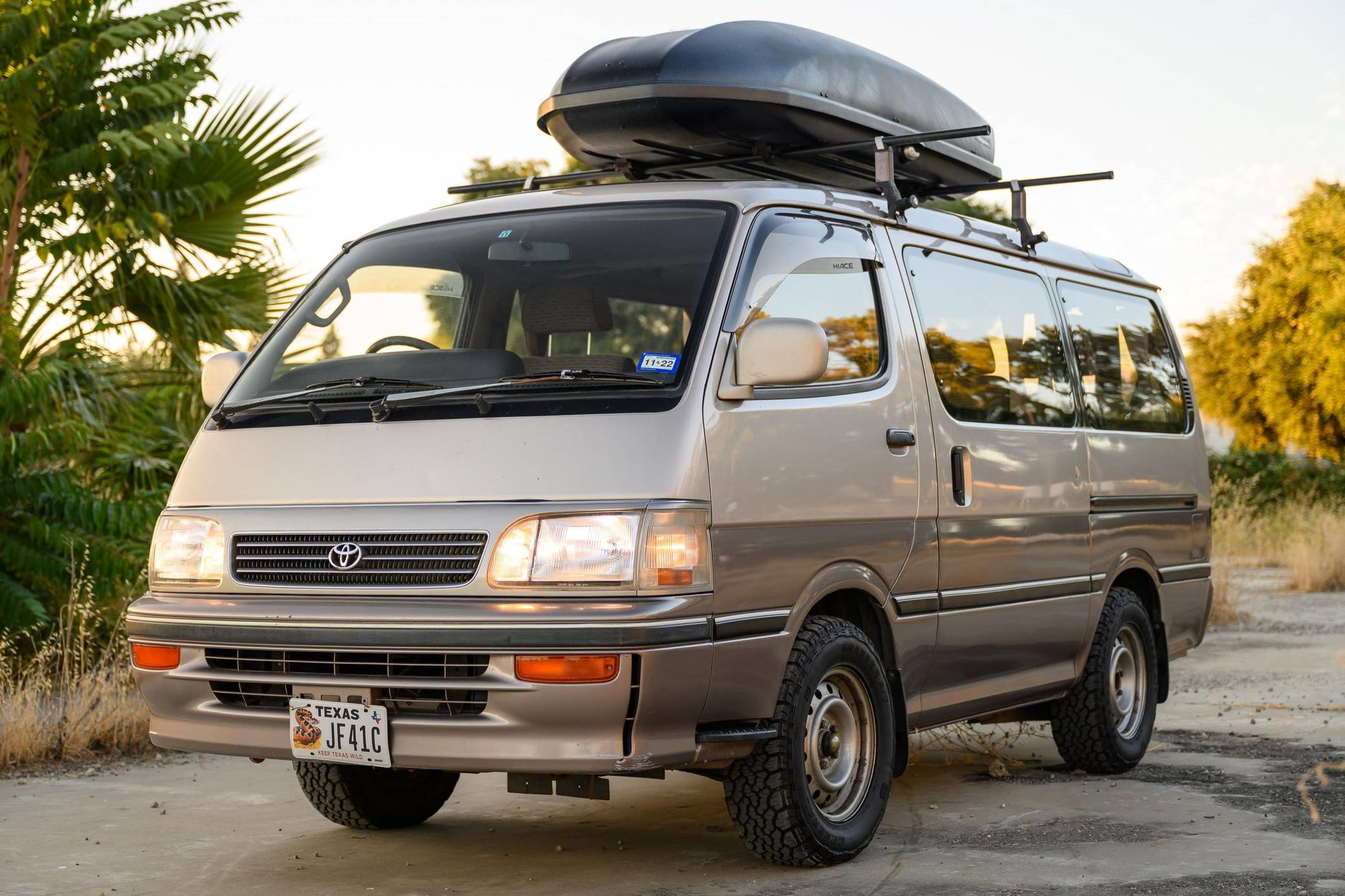 1993 Toyota HiAce Super Custom