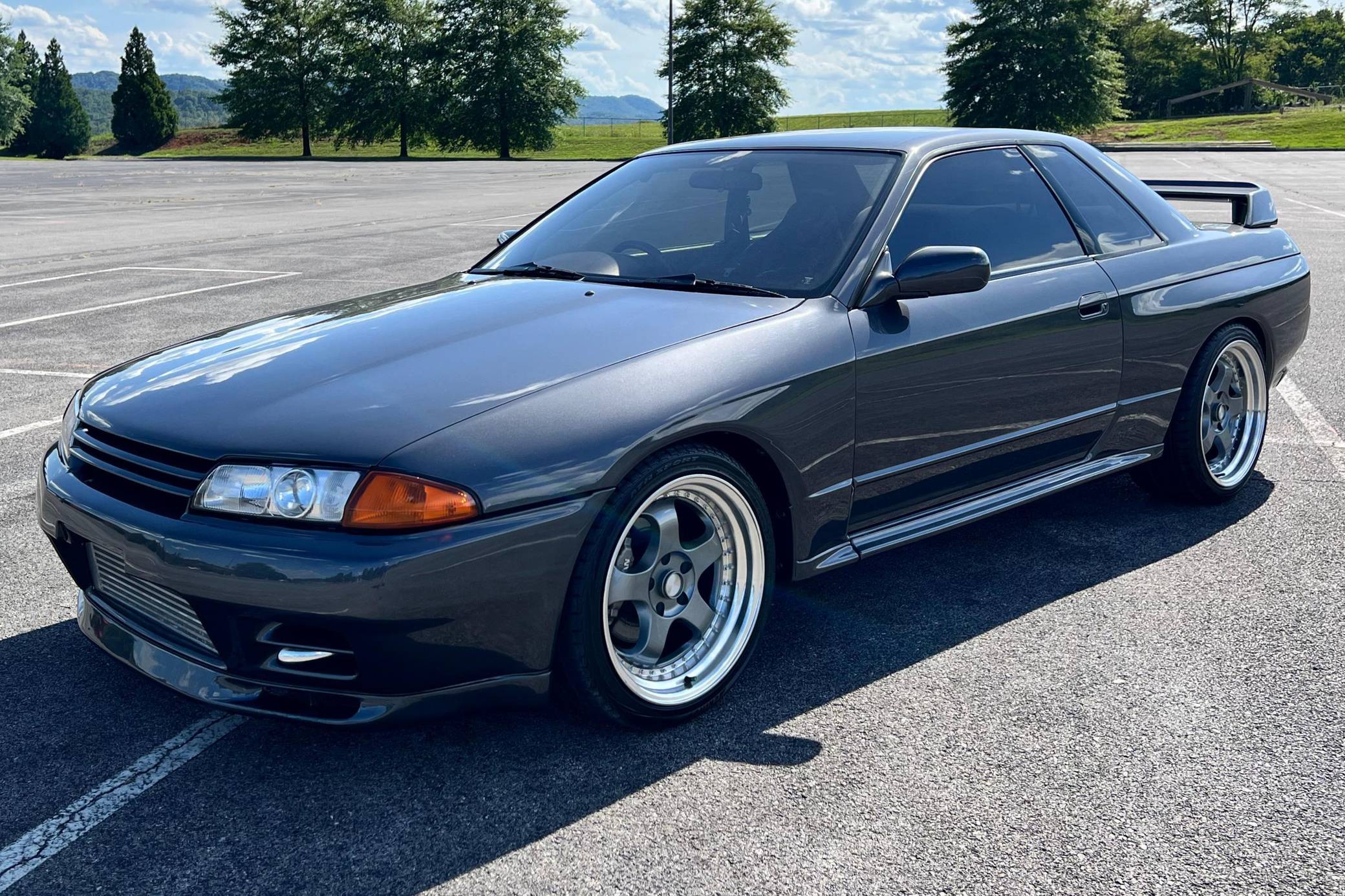 1990 Nissan Skyline GT-R VIN: BNR32-013033 for Sale - Cars & Bids