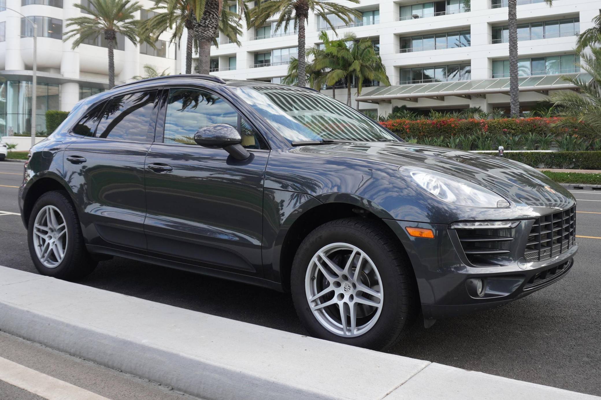 2017 Porsche Macan