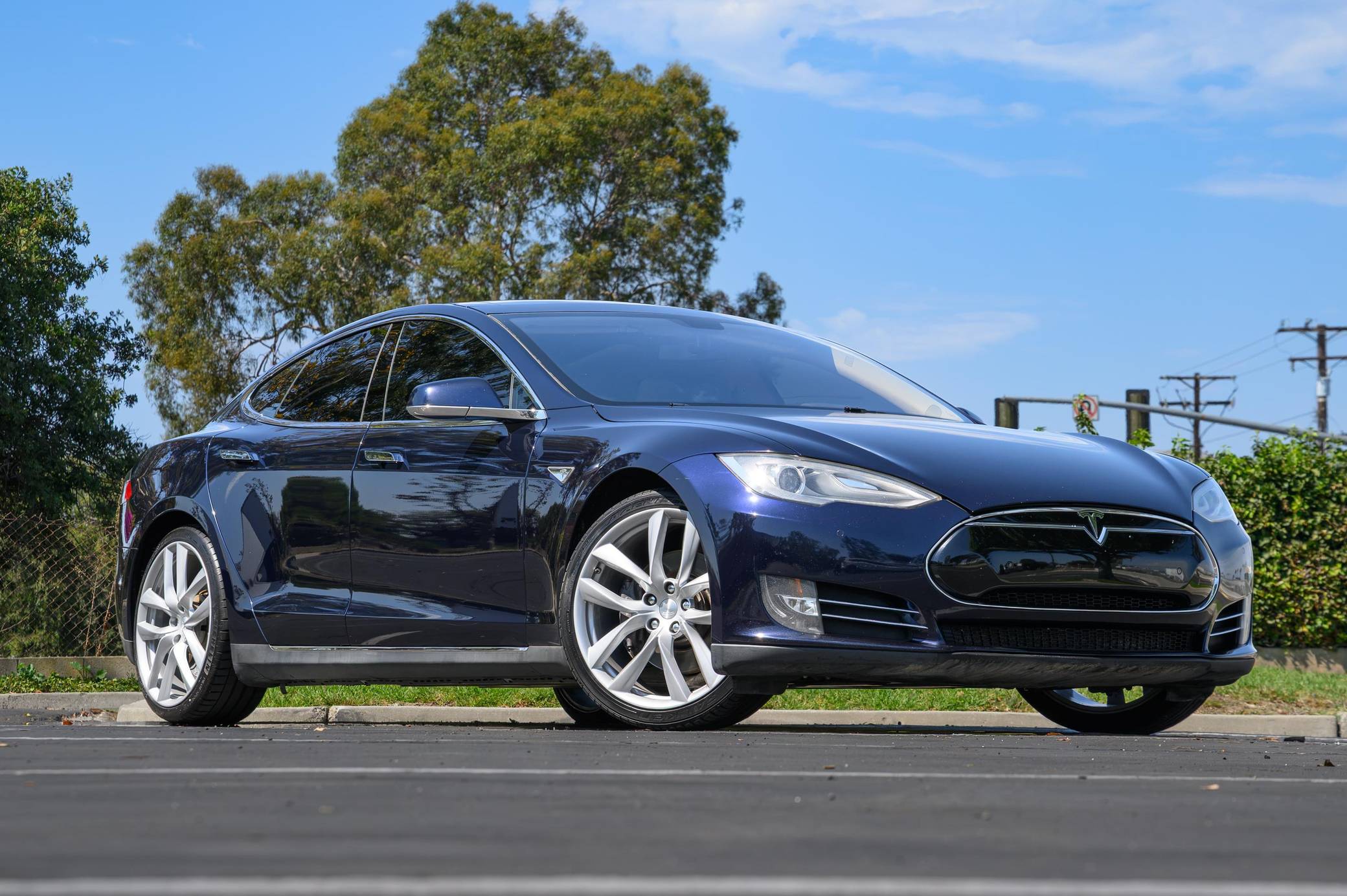 2014 Tesla S
