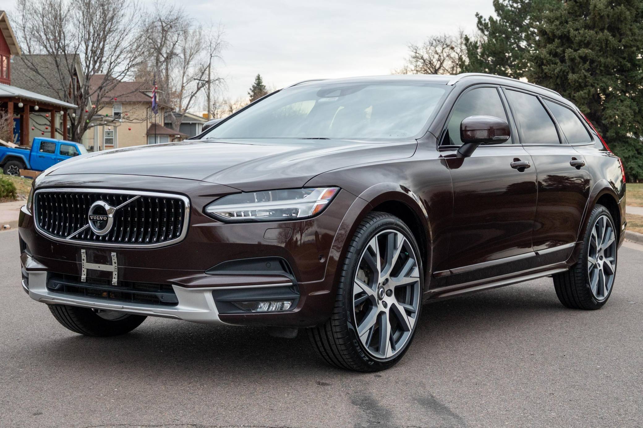 2017 Volvo XC90 Specs \u0026 Feature Comparisons | Kelley Blue Book, image size:2080x1386